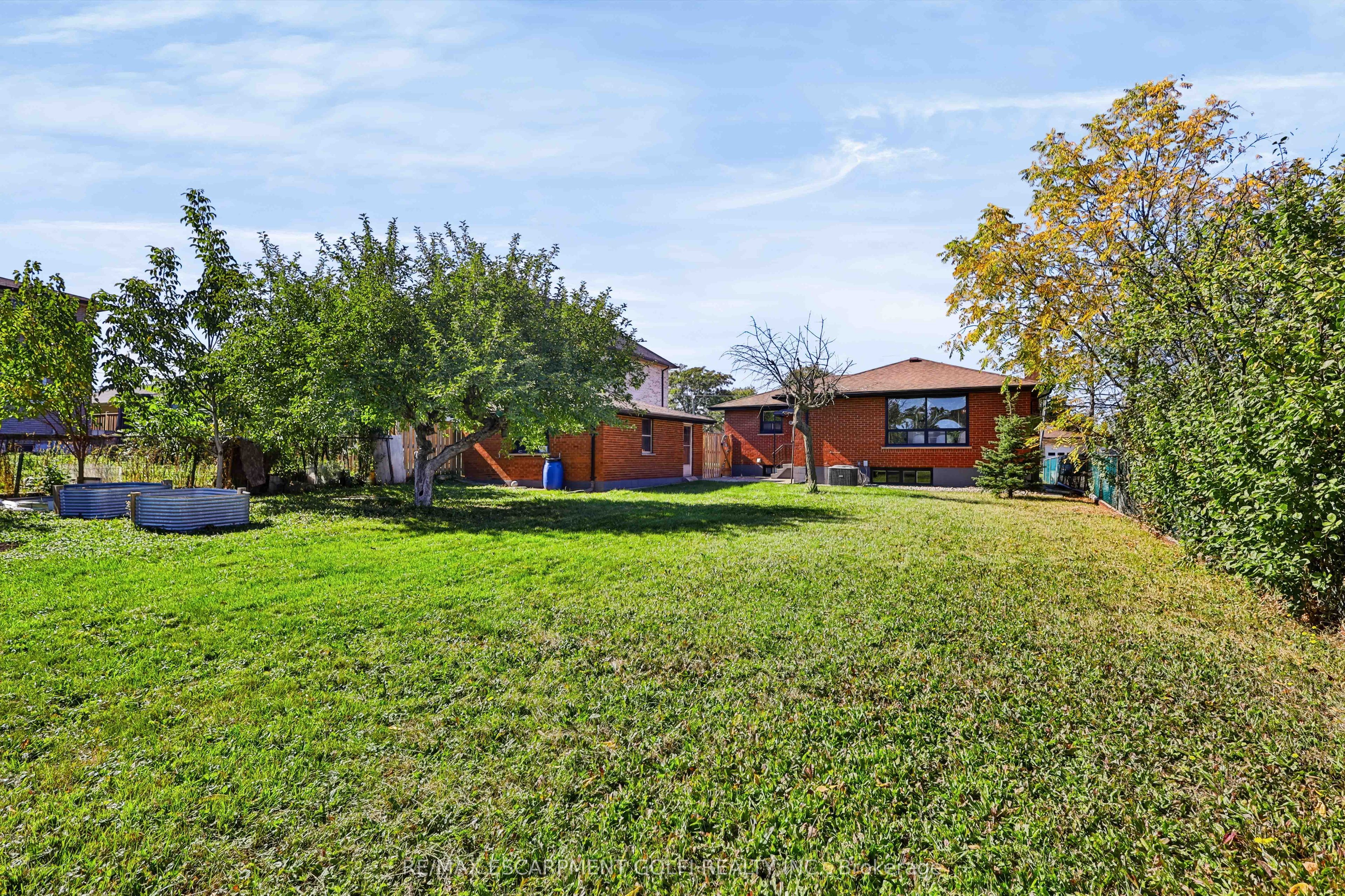 38 Deerhurst Road Property Photo 32