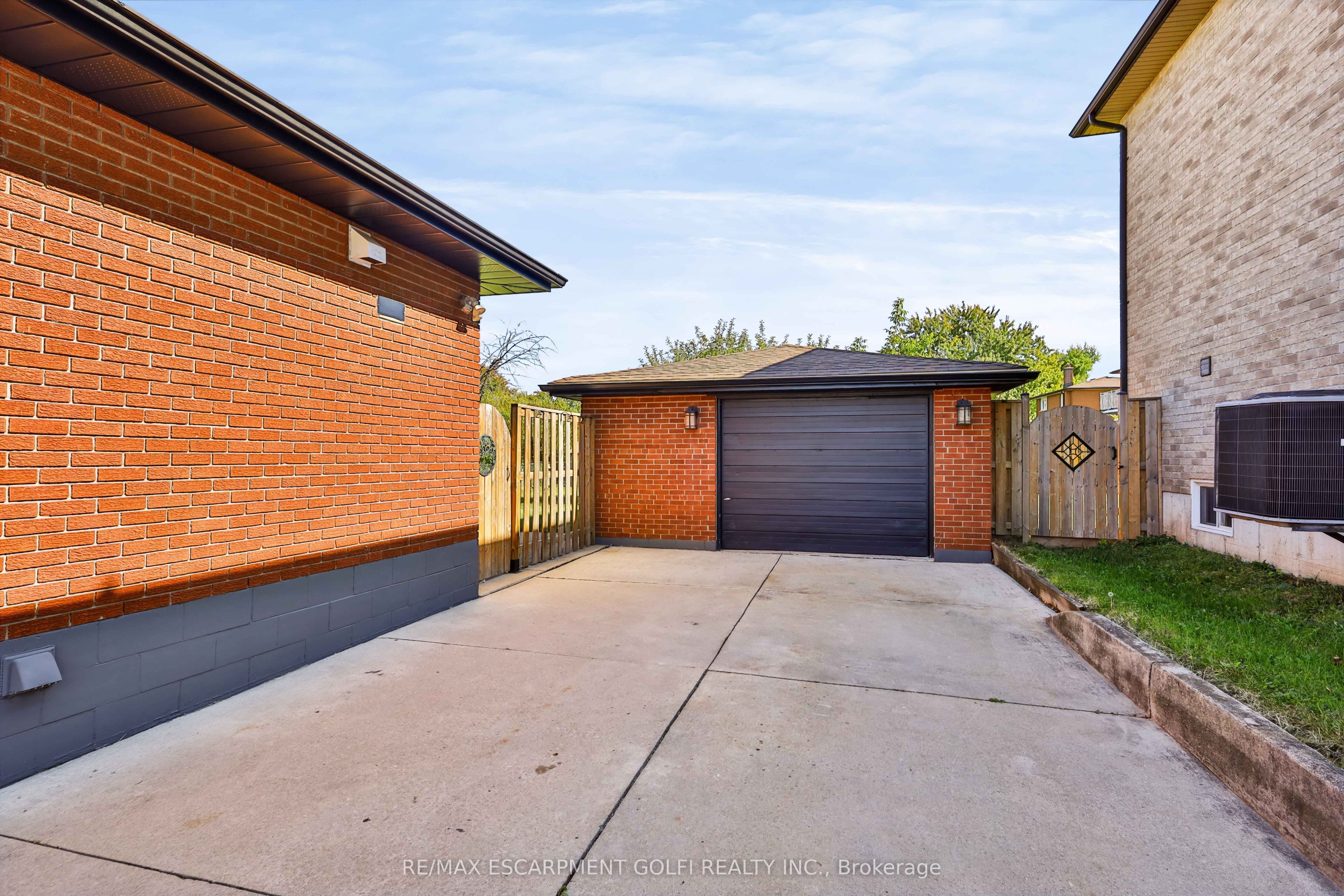 38 Deerhurst Road Property Photo 34