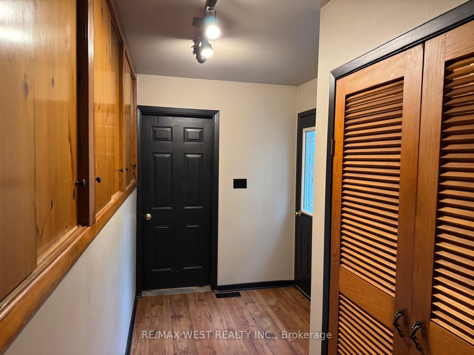 740 Lower Turriff Road Property Photo 8