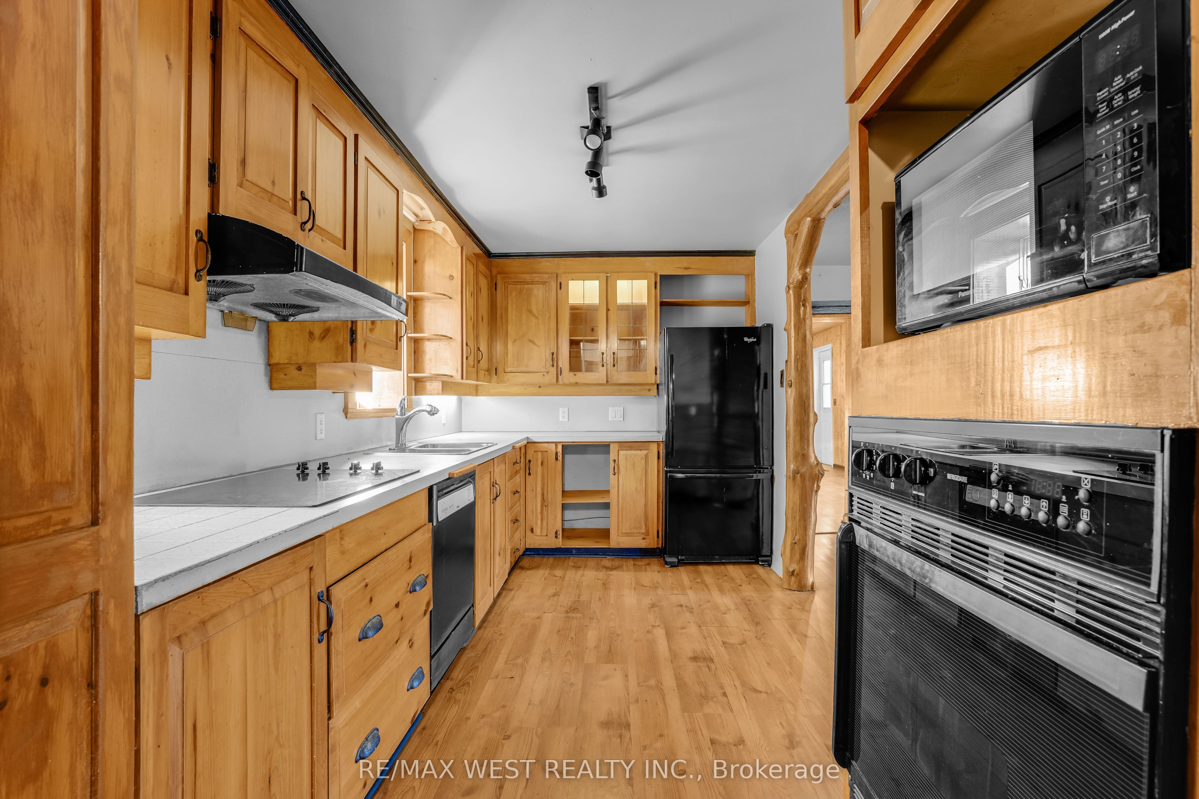 740 Lower Turriff Road Property Photo 21