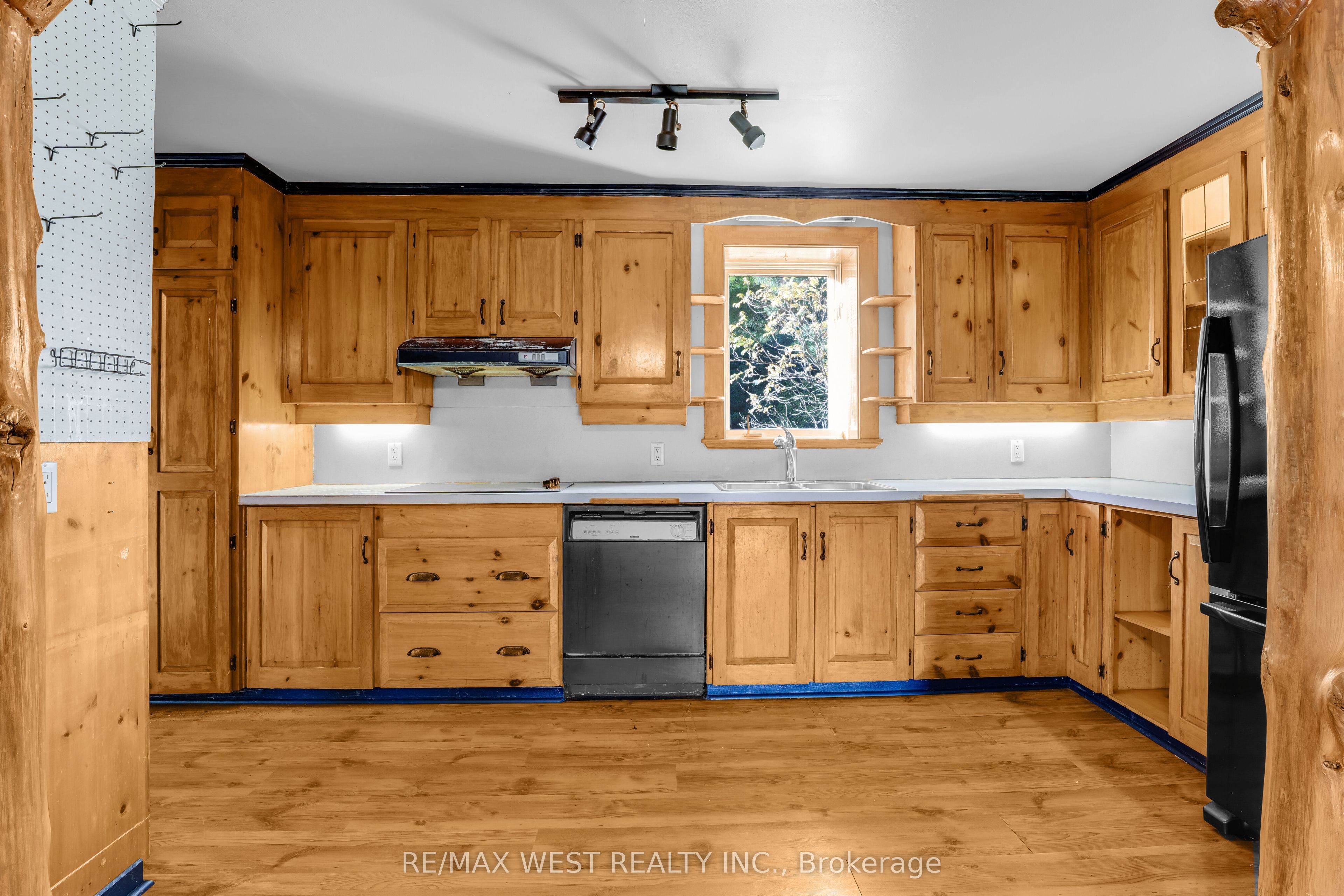 740 Lower Turriff Road Property Photo 22