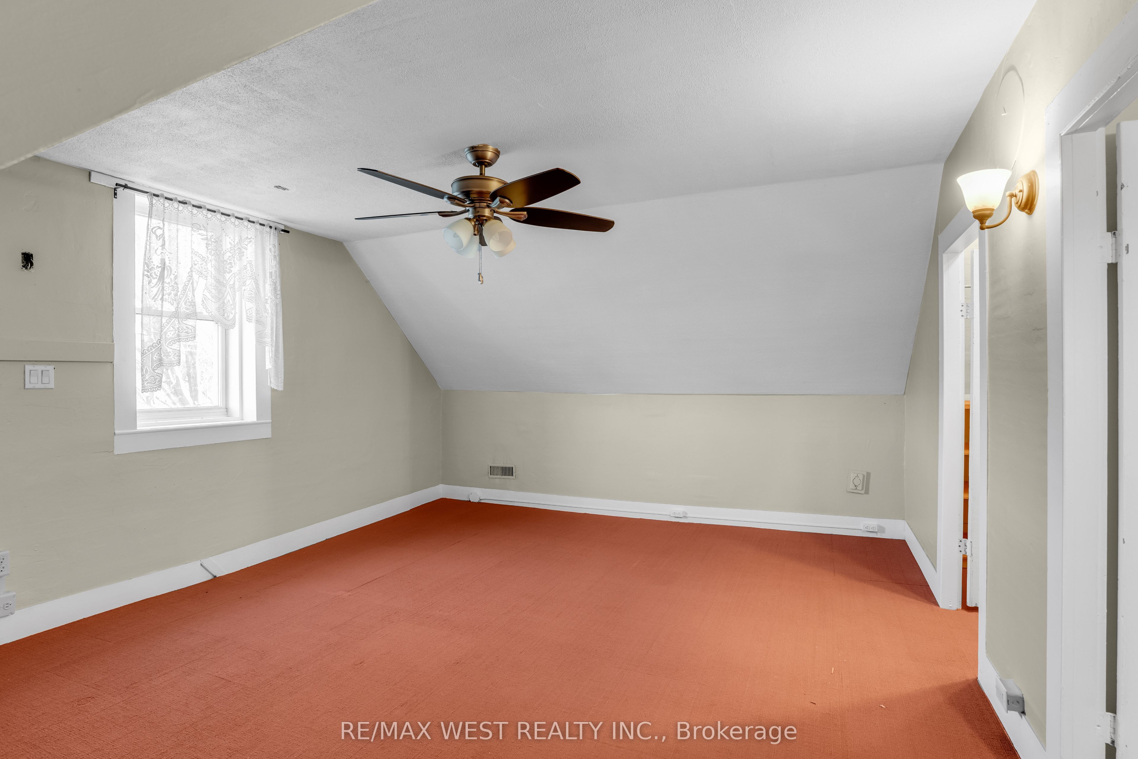 740 Lower Turriff Road Property Photo 32