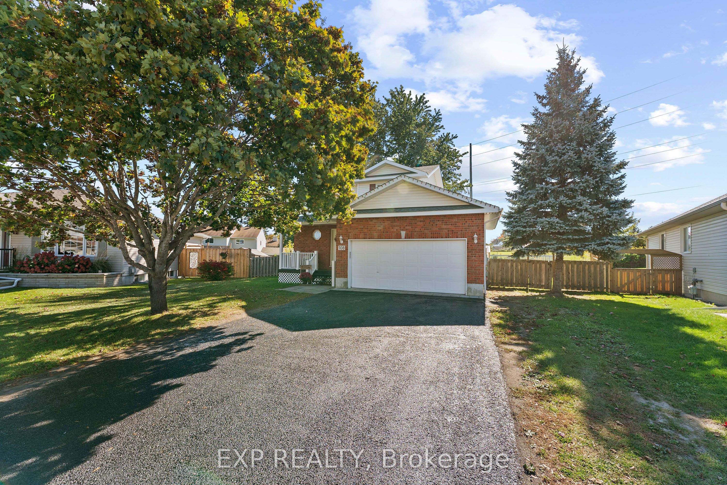 108 Mclachlin Street S Property Photo 1