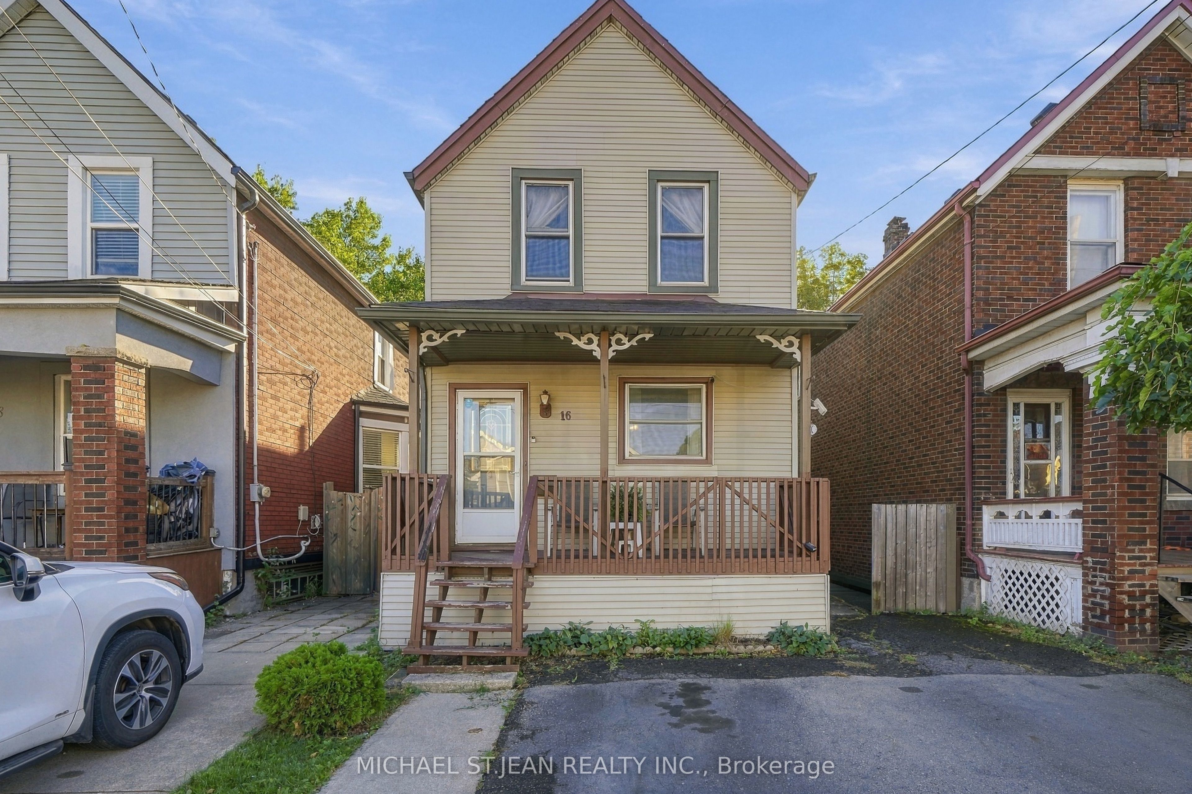 16 Albemarle Street Property Photo 2