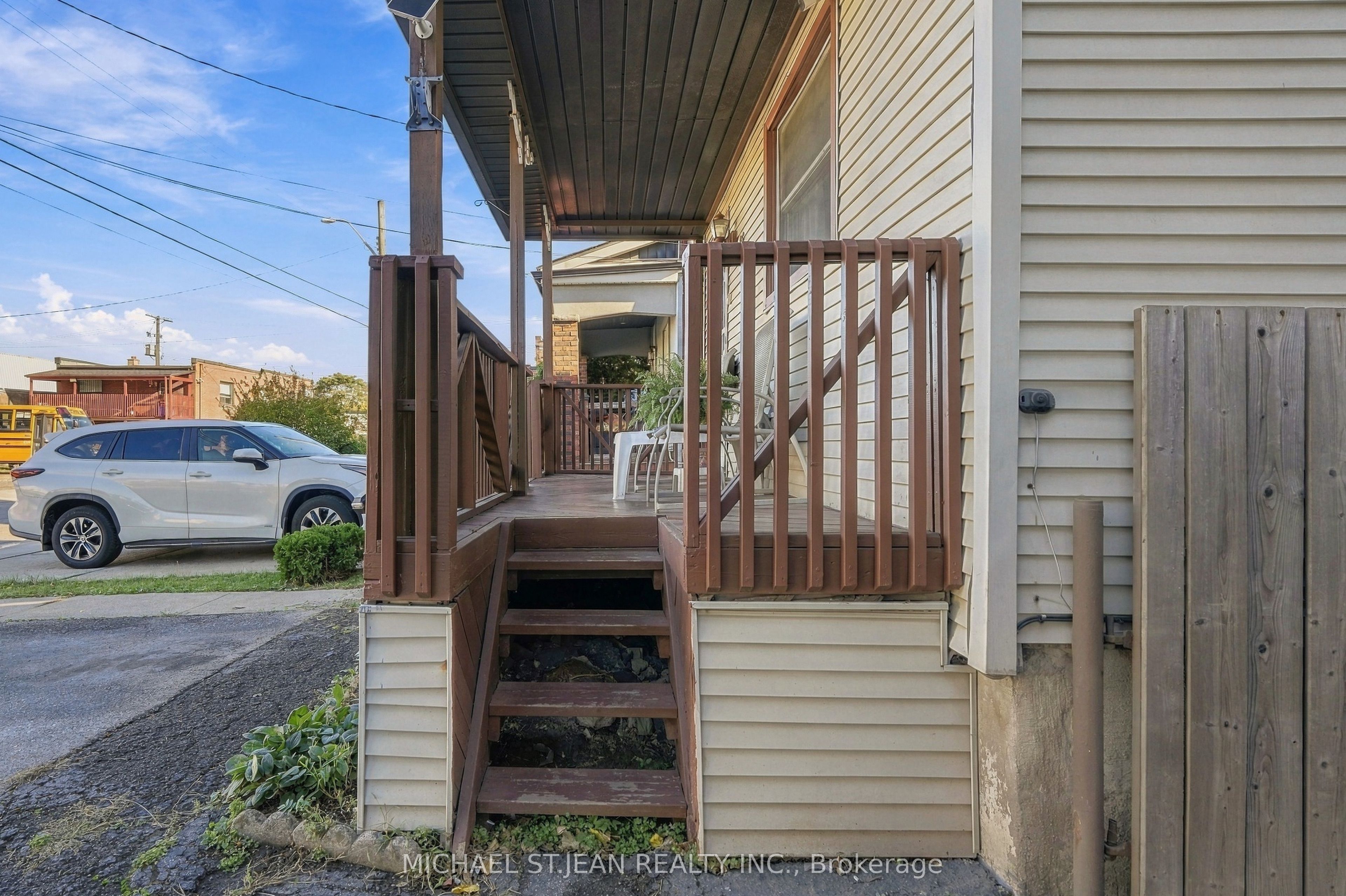 16 Albemarle Street Property Photo 5