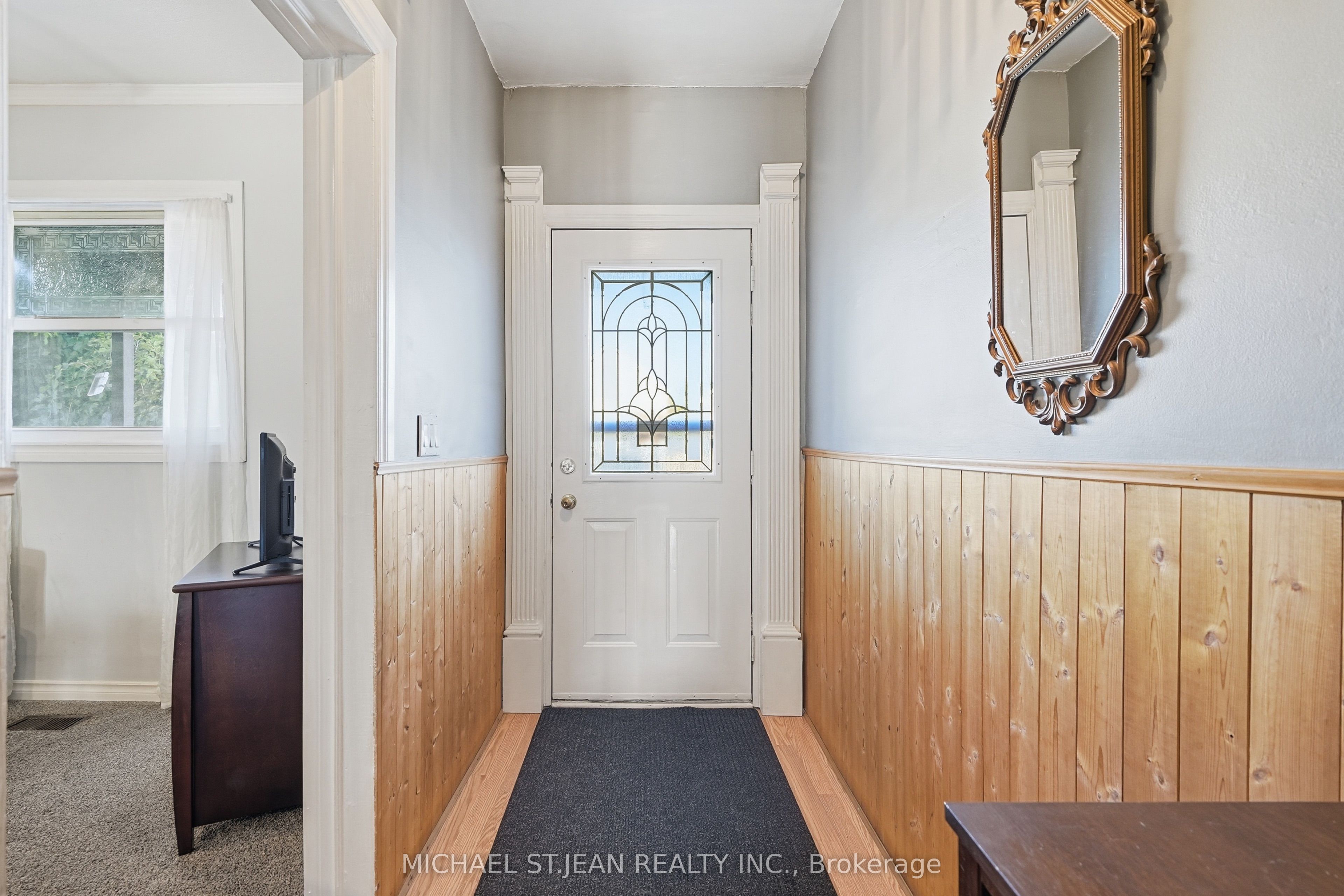16 Albemarle Street Property Photo 8