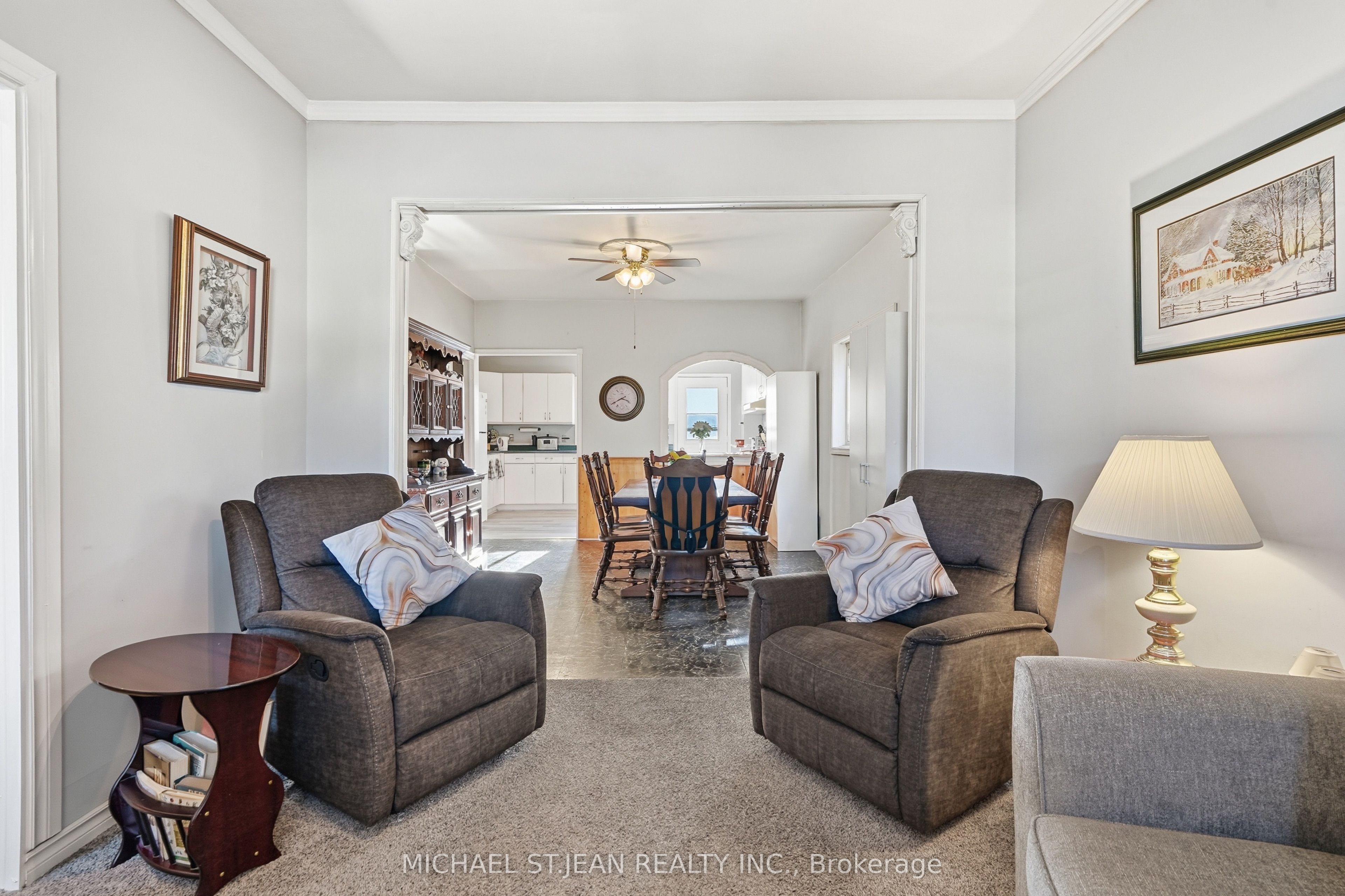 16 Albemarle Street Property Photo 12