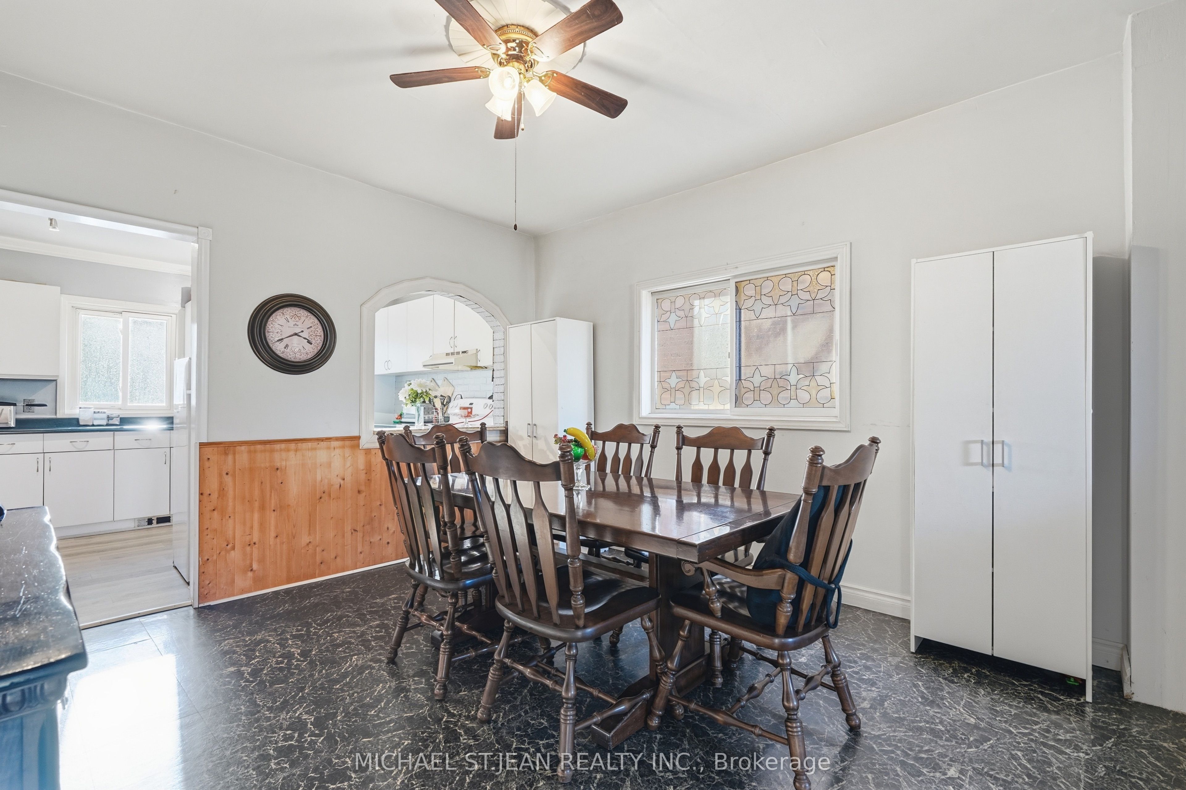 16 Albemarle Street Property Photo 14