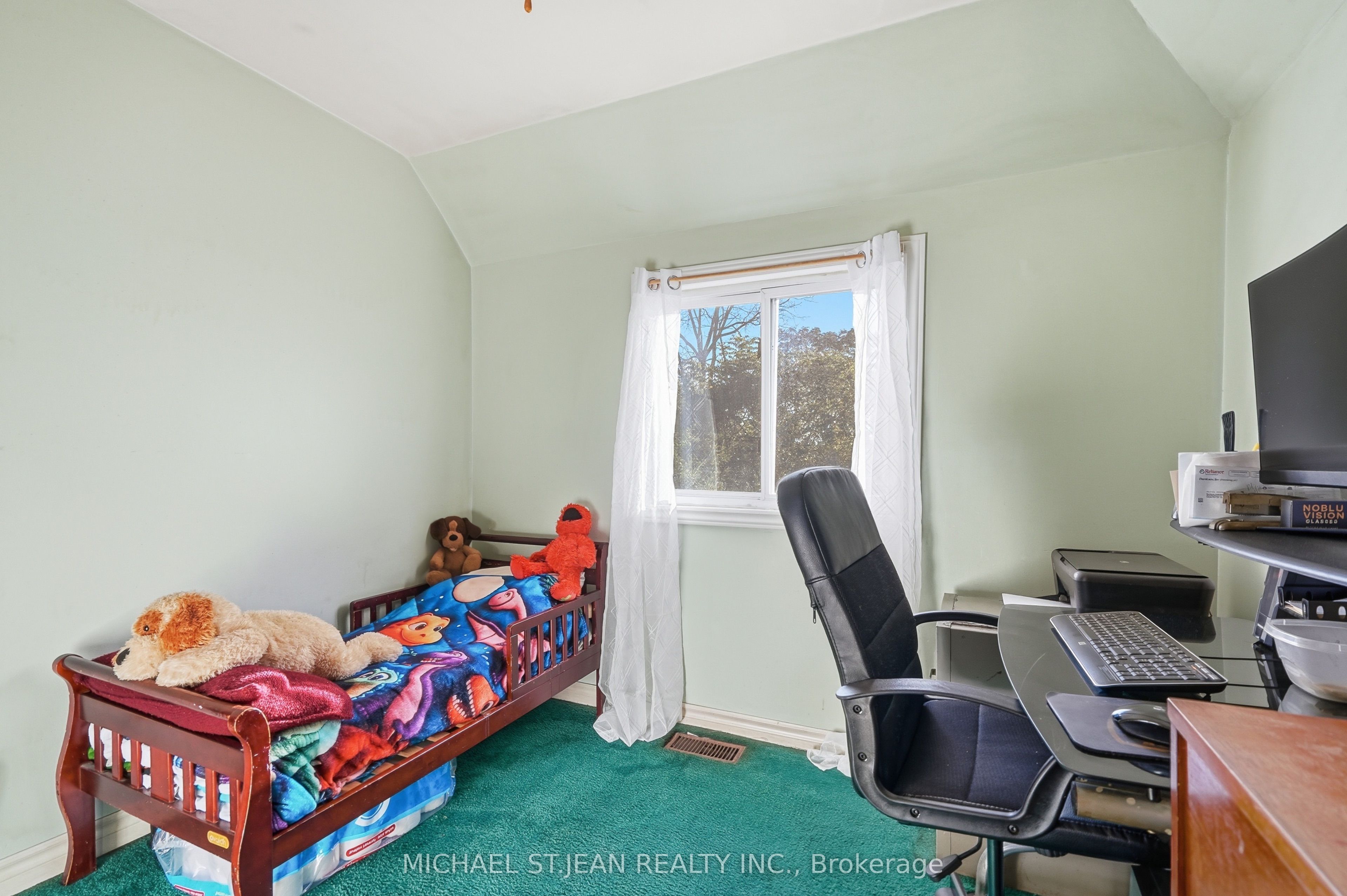 16 Albemarle Street Property Photo 32
