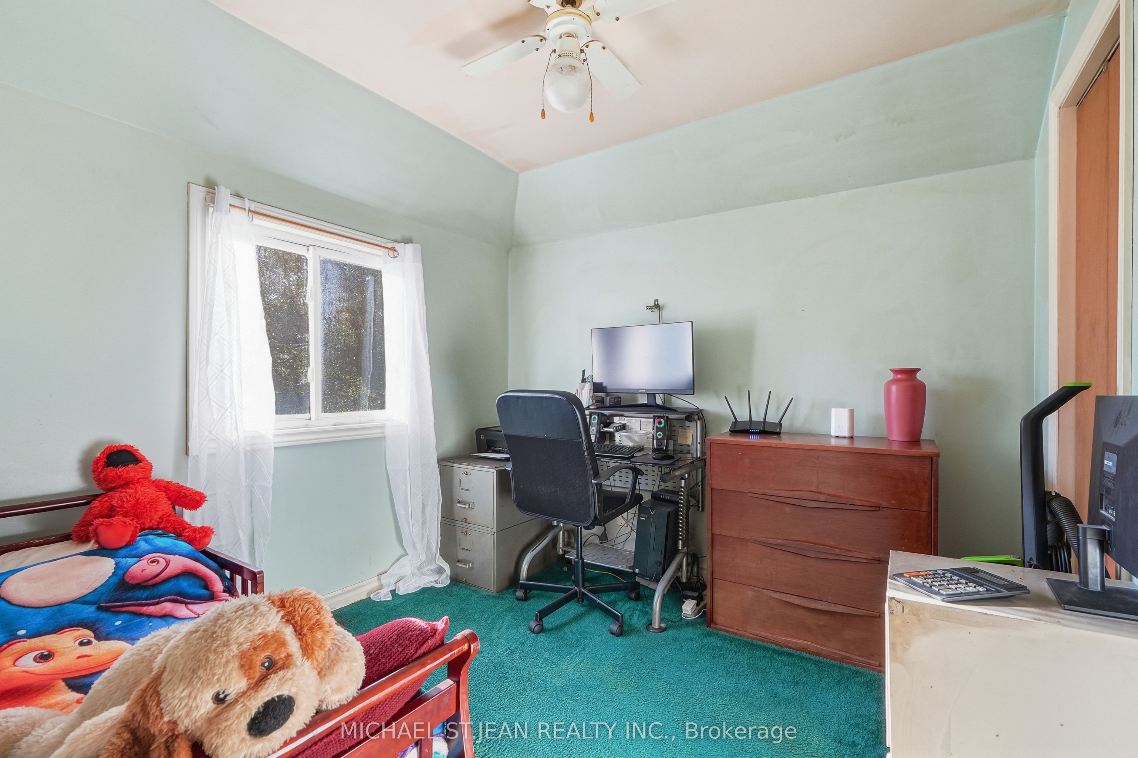 16 Albemarle Street Property Photo 33