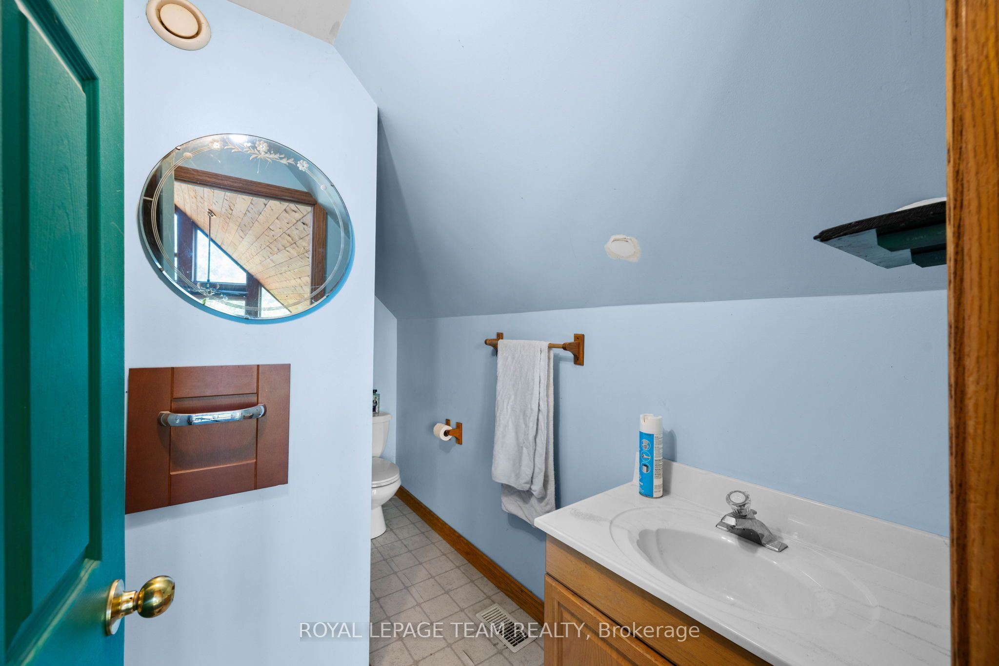 4984 Dunrobin Road Property Photo 18