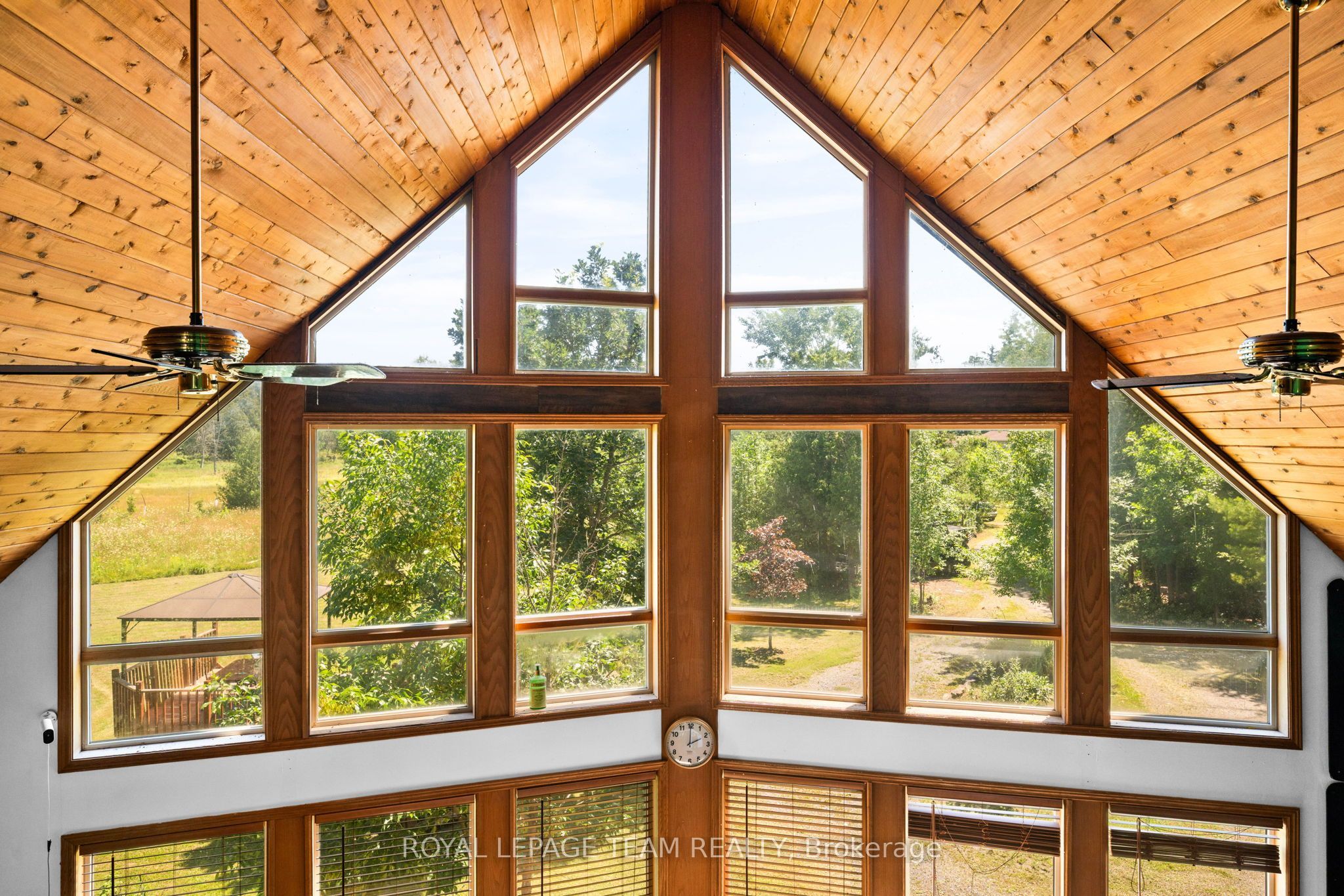 4984 Dunrobin Road Property Photo 20