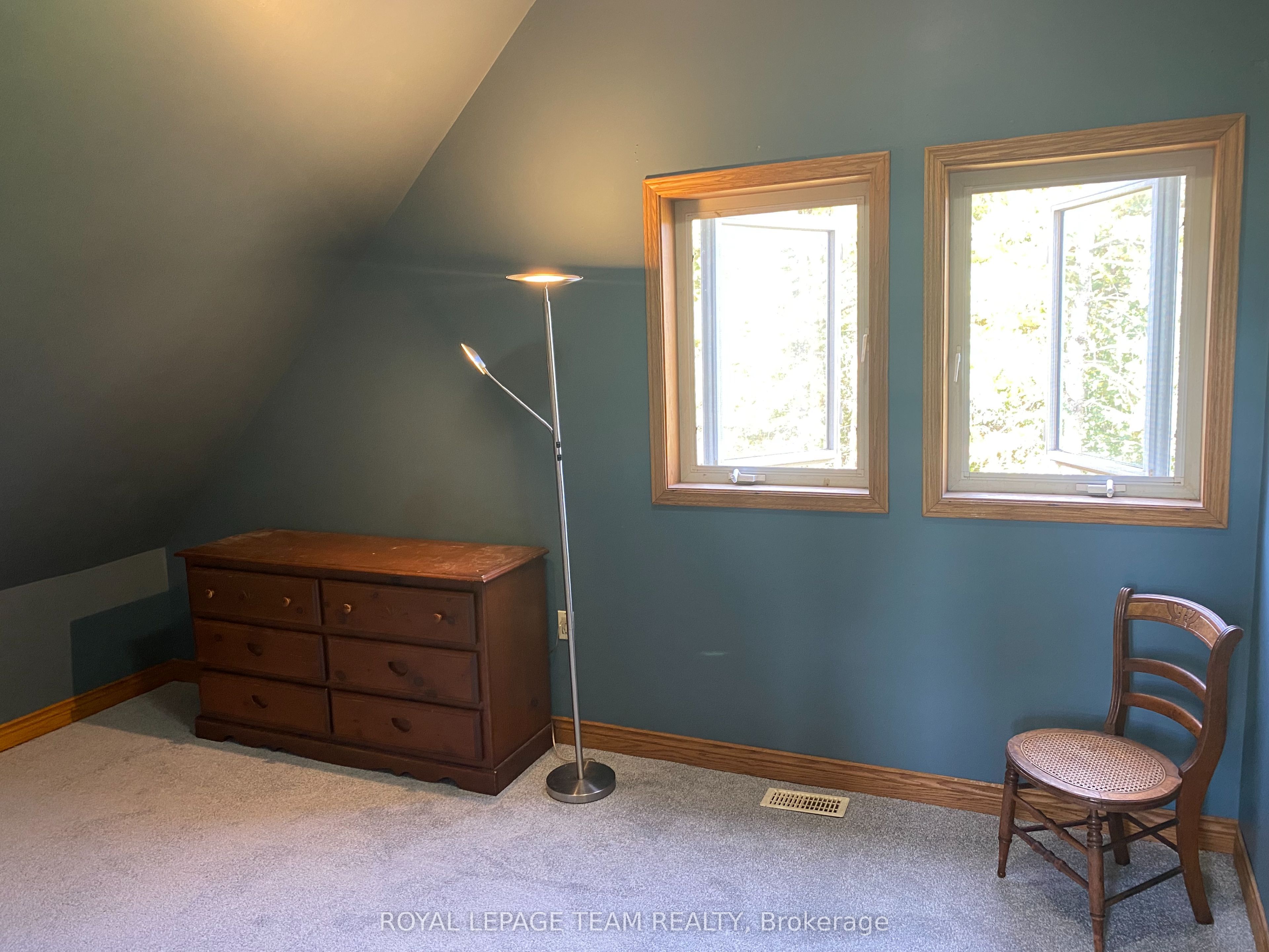 4984 Dunrobin Road Property Photo 37