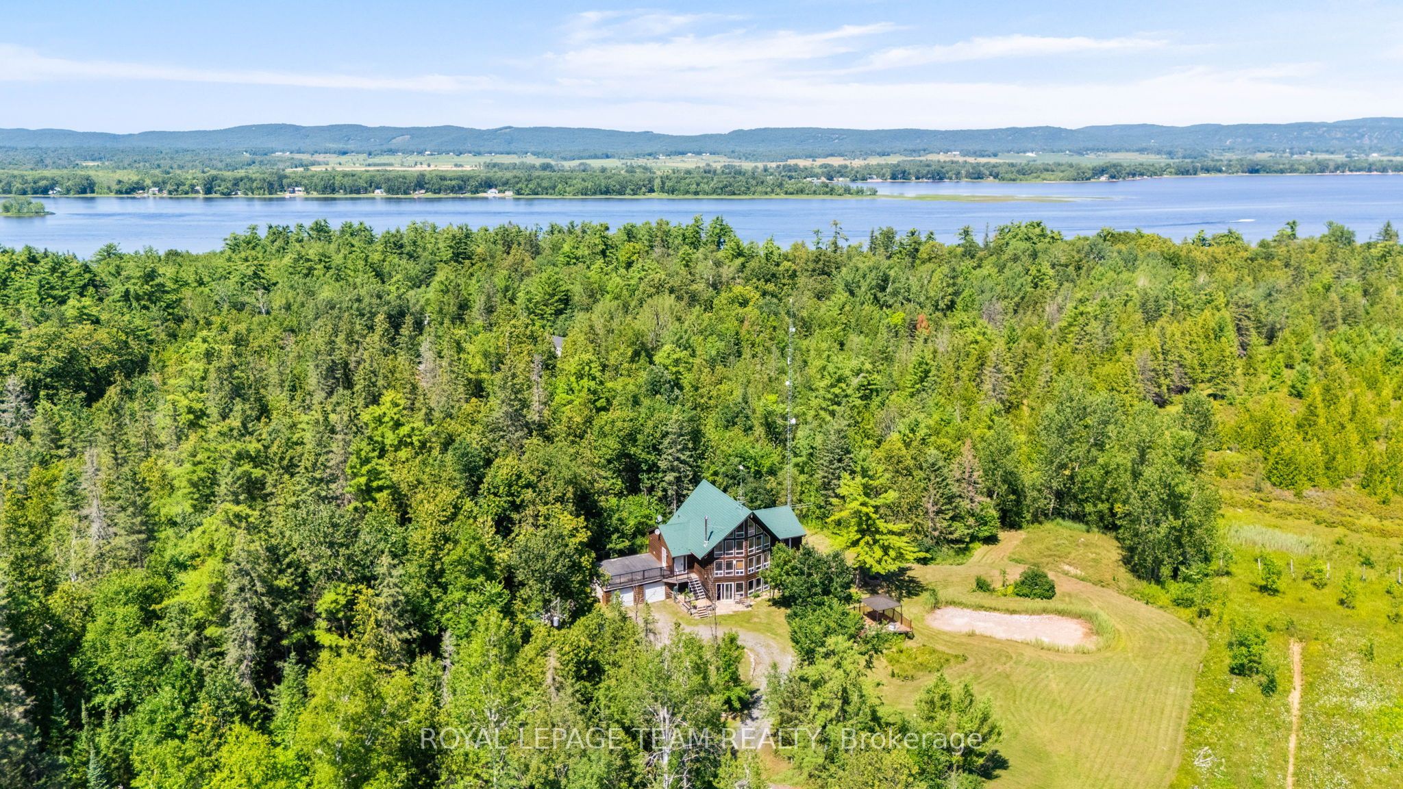 4984 Dunrobin Road Property Photo 47