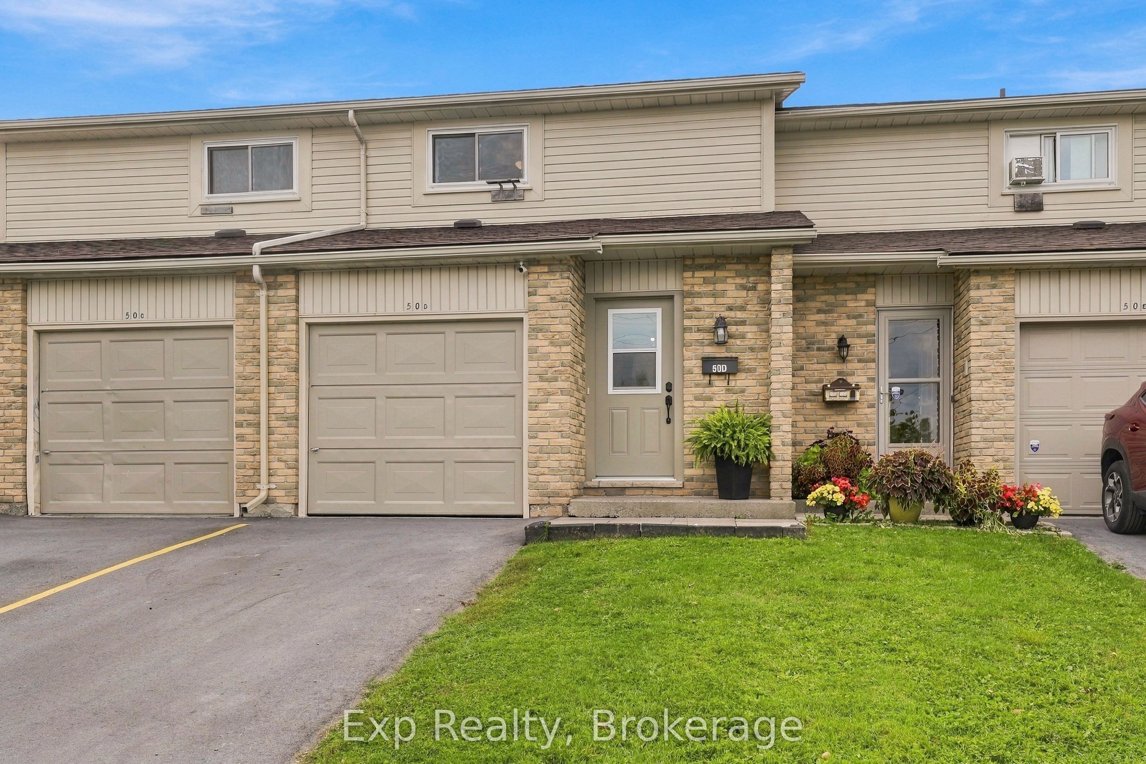 50 Cascade Boulevard D Property Photo 1