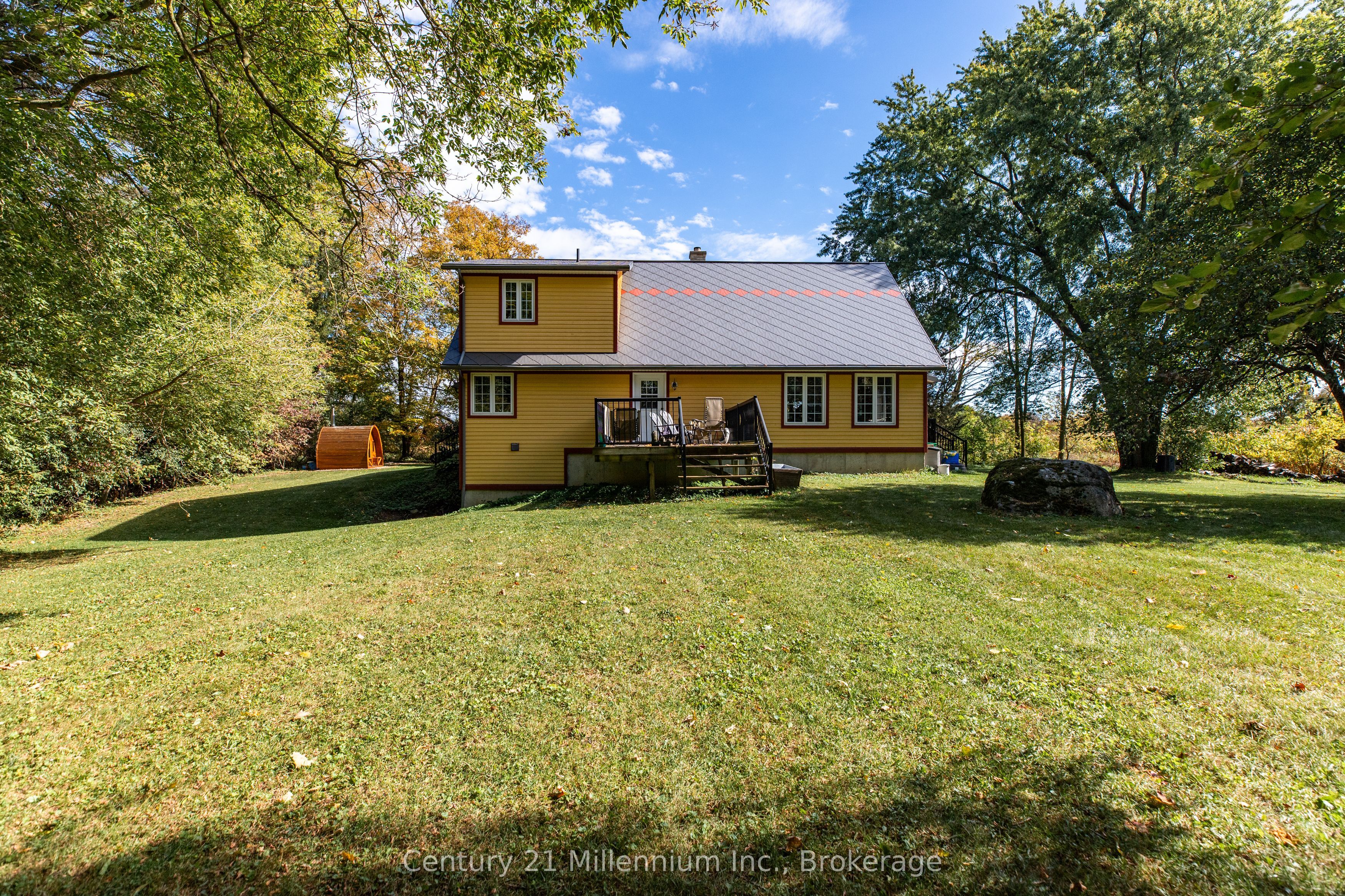 42532 Grey Road 109 Property Photo 7