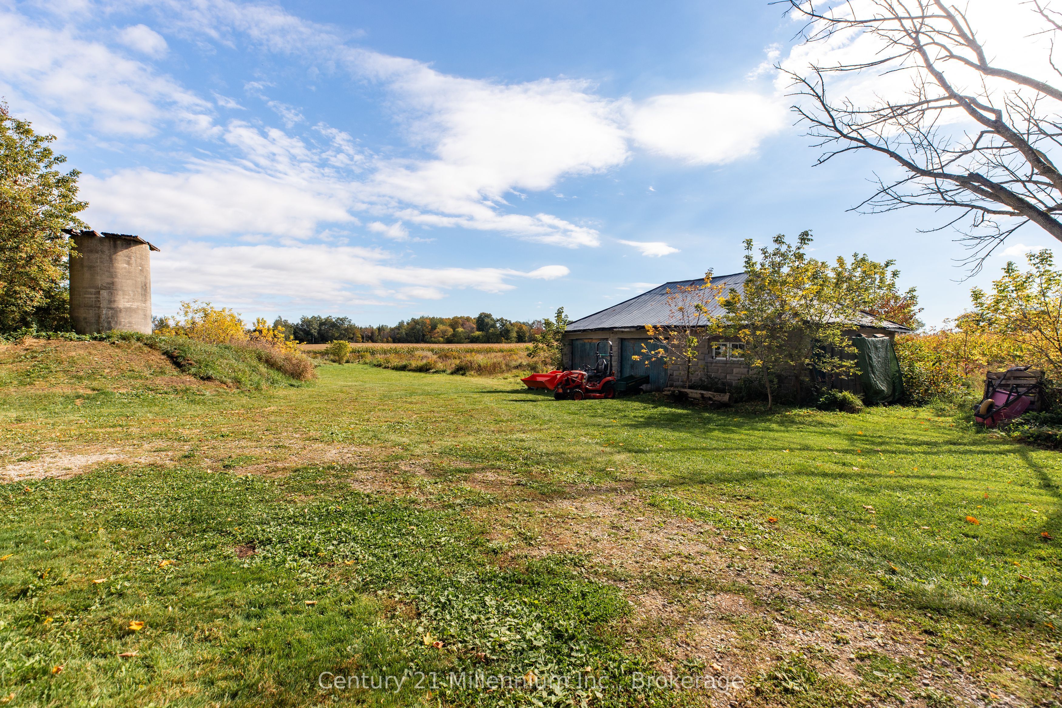42532 Grey Road 109 Property Photo 13