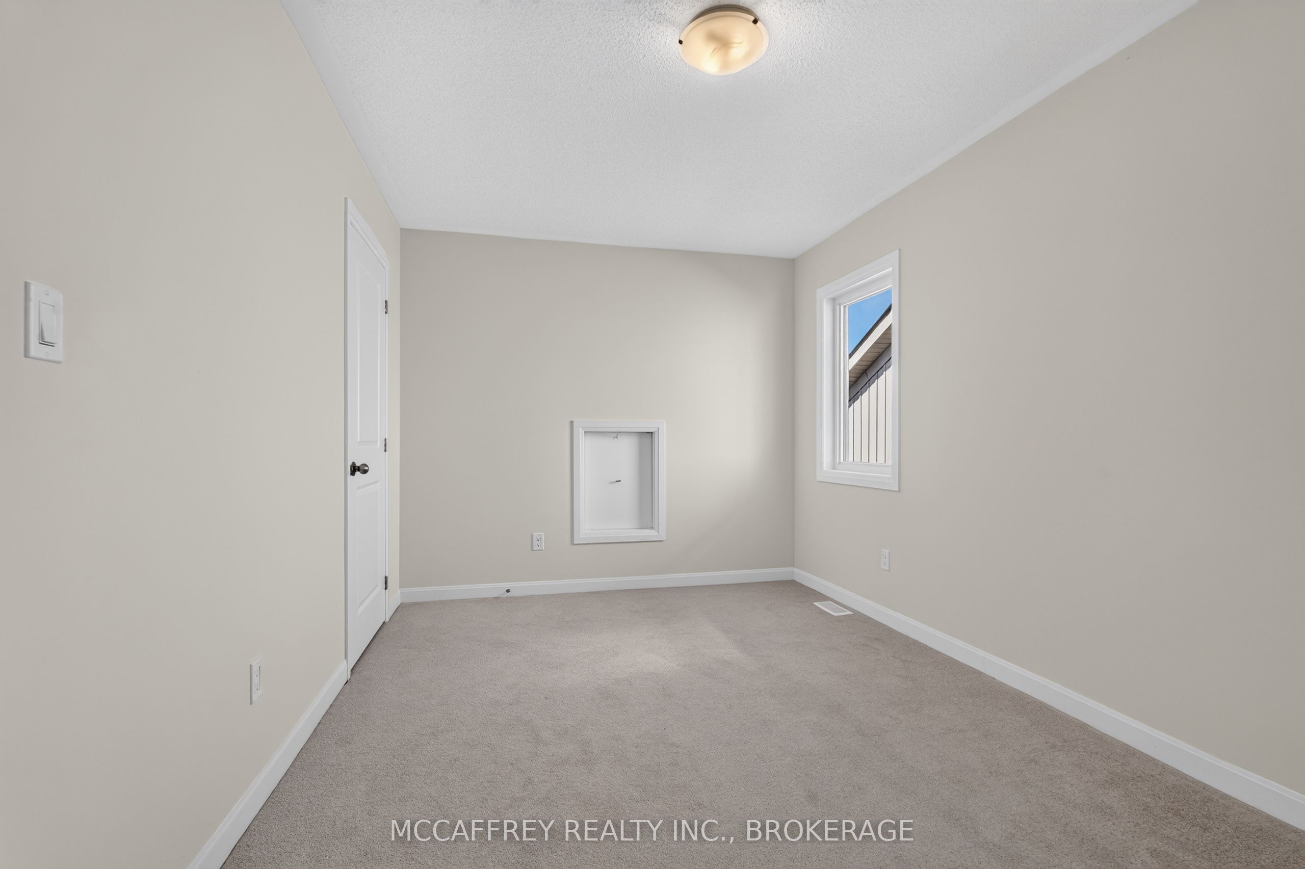 19 Oakmont Drive Property Photo 30