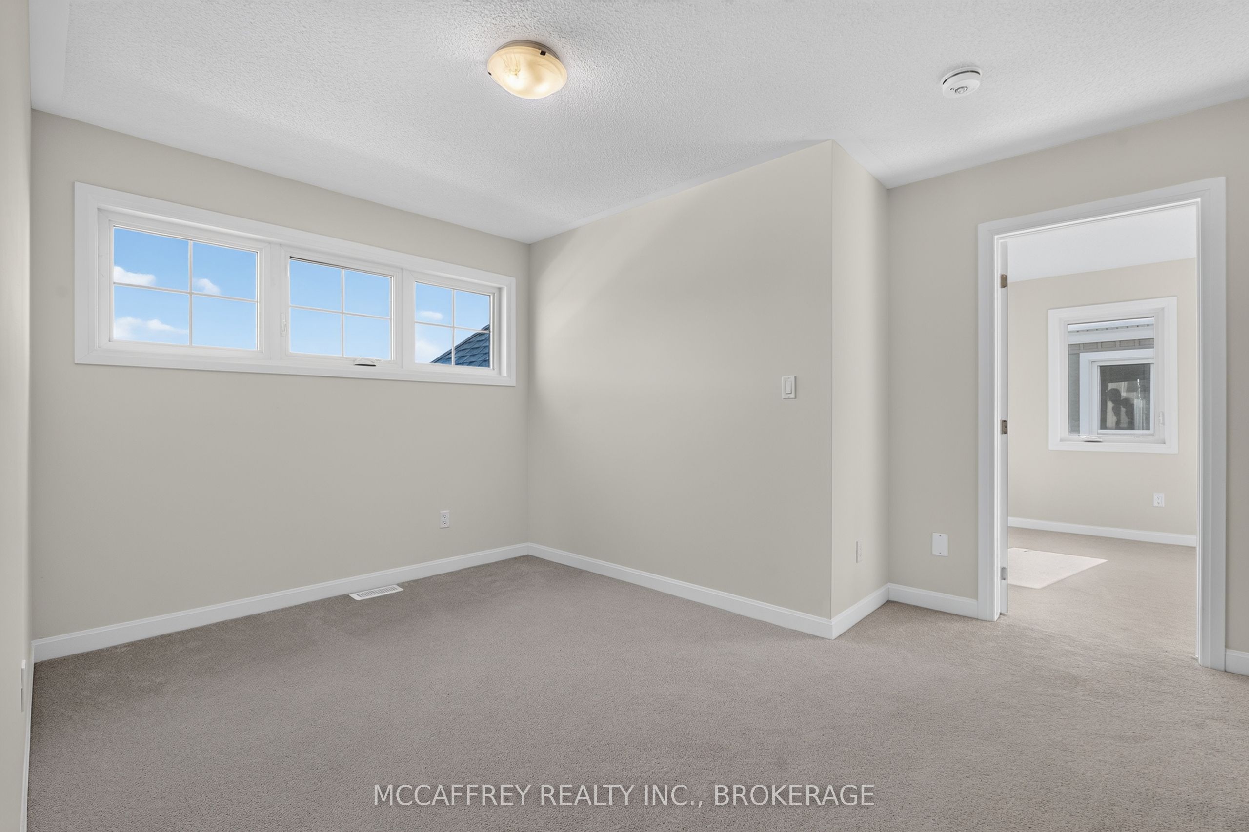 19 Oakmont Drive Property Photo 32