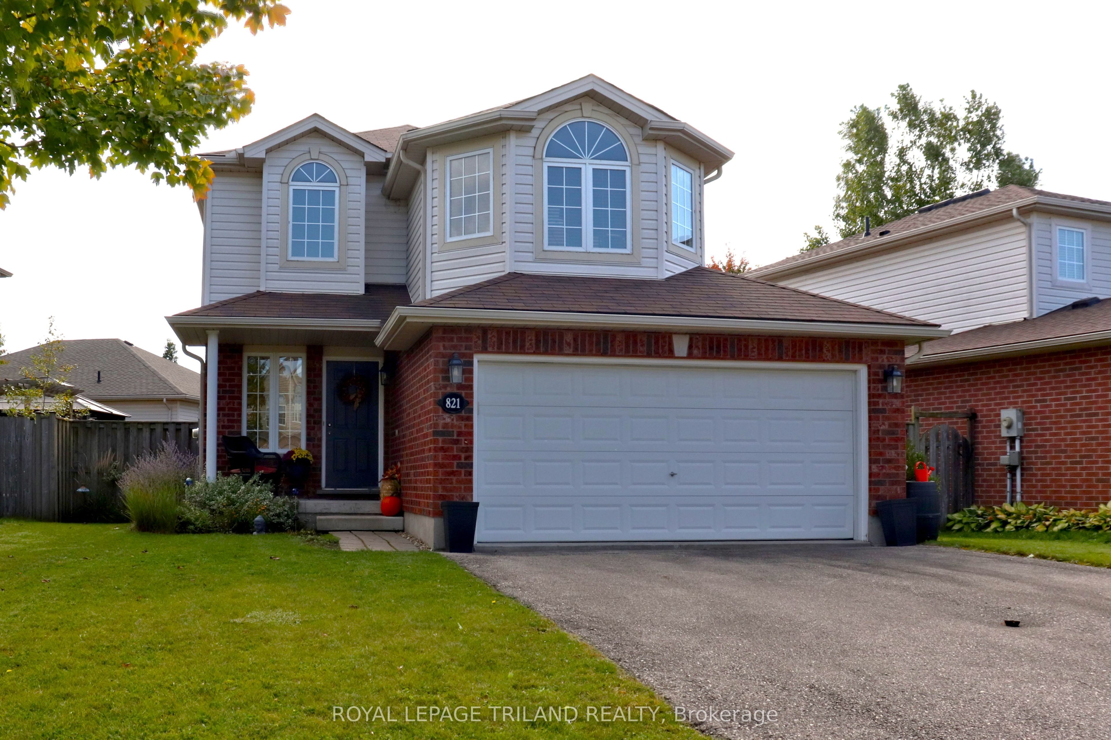 821 Sprucewood Drive Property Photo 1
