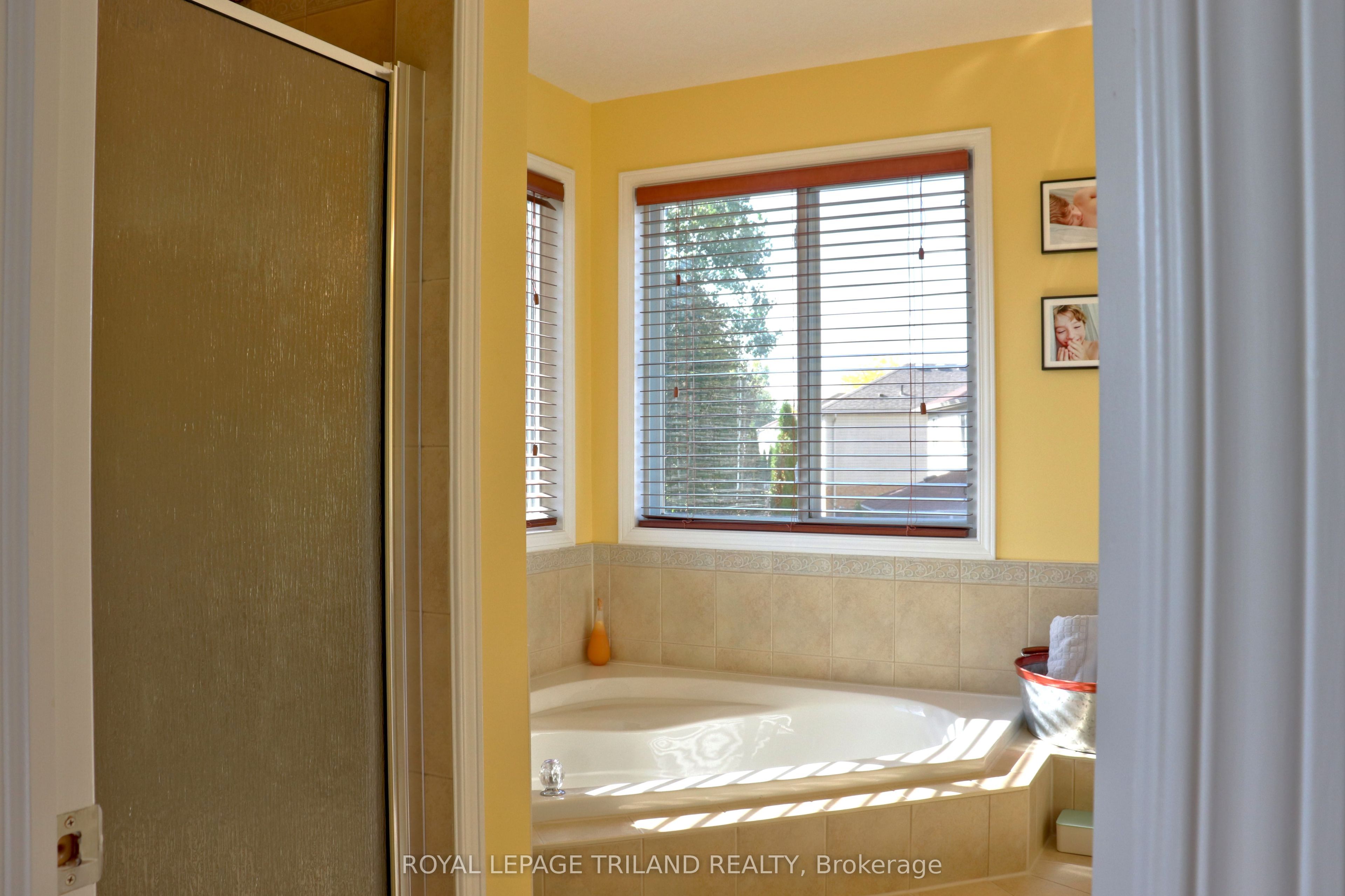 821 Sprucewood Drive Property Photo 14