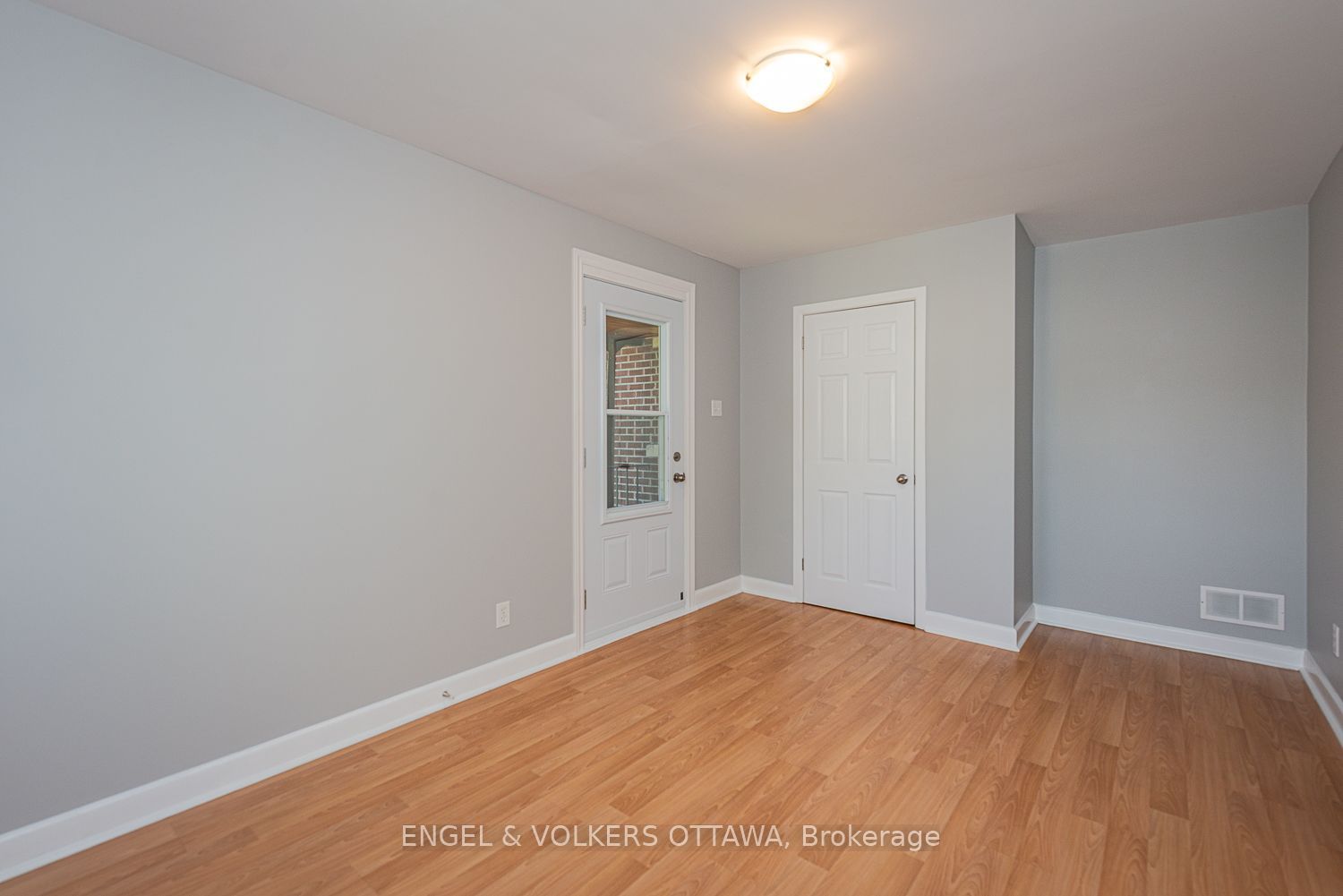43a Clarendon Avenue Property Photo 7