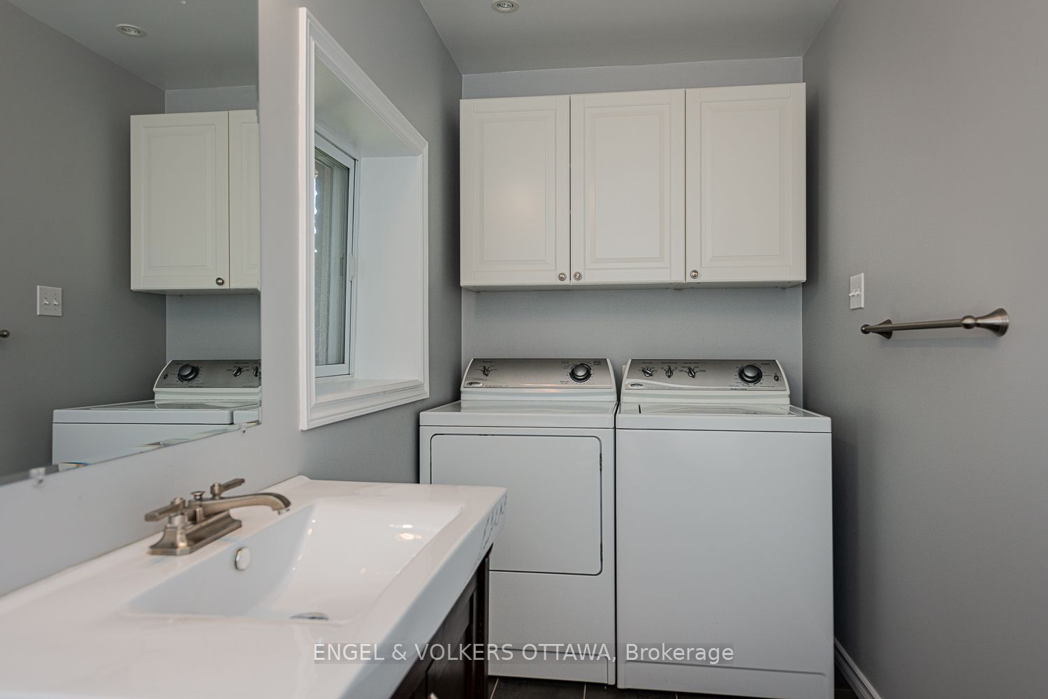 43a Clarendon Avenue Property Photo 24
