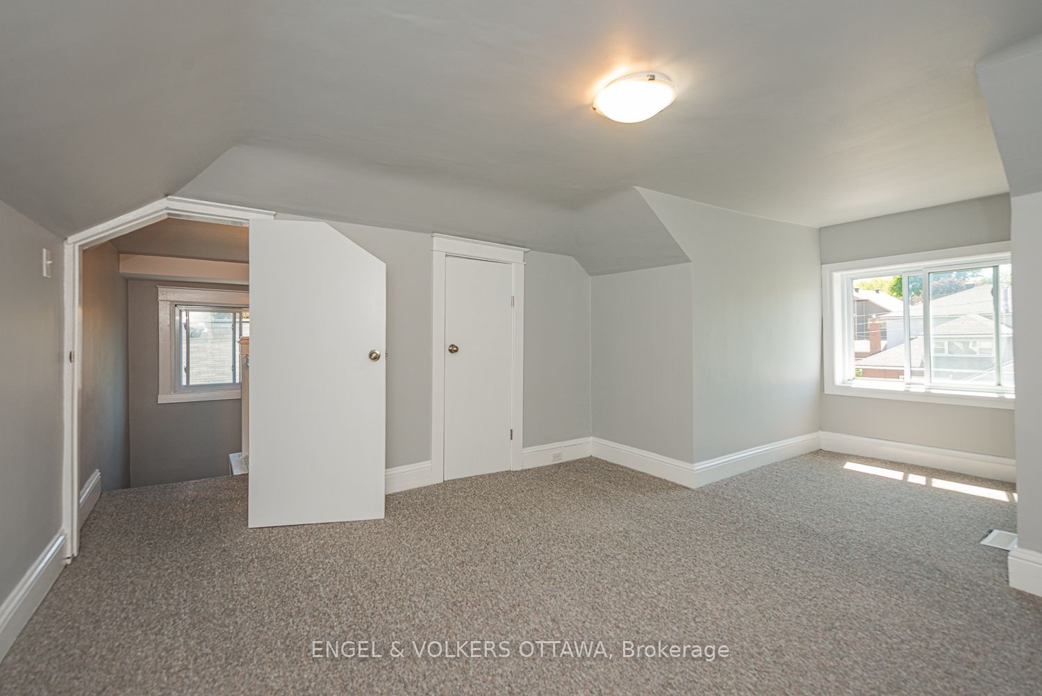 43a Clarendon Avenue Property Photo 31