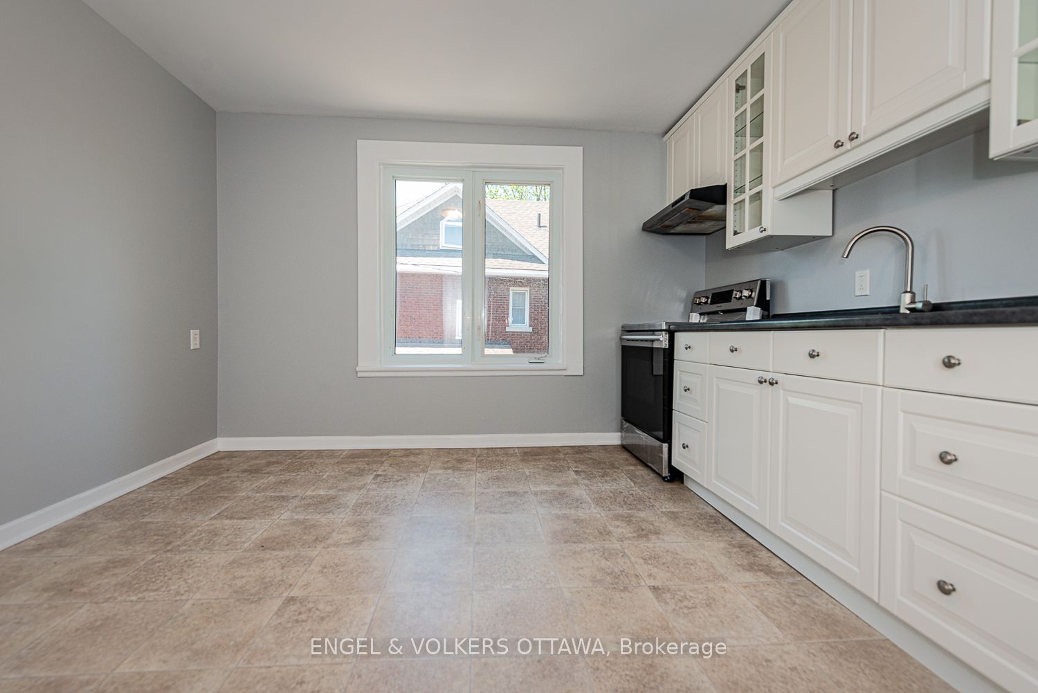 43a Clarendon Avenue Property Photo 36