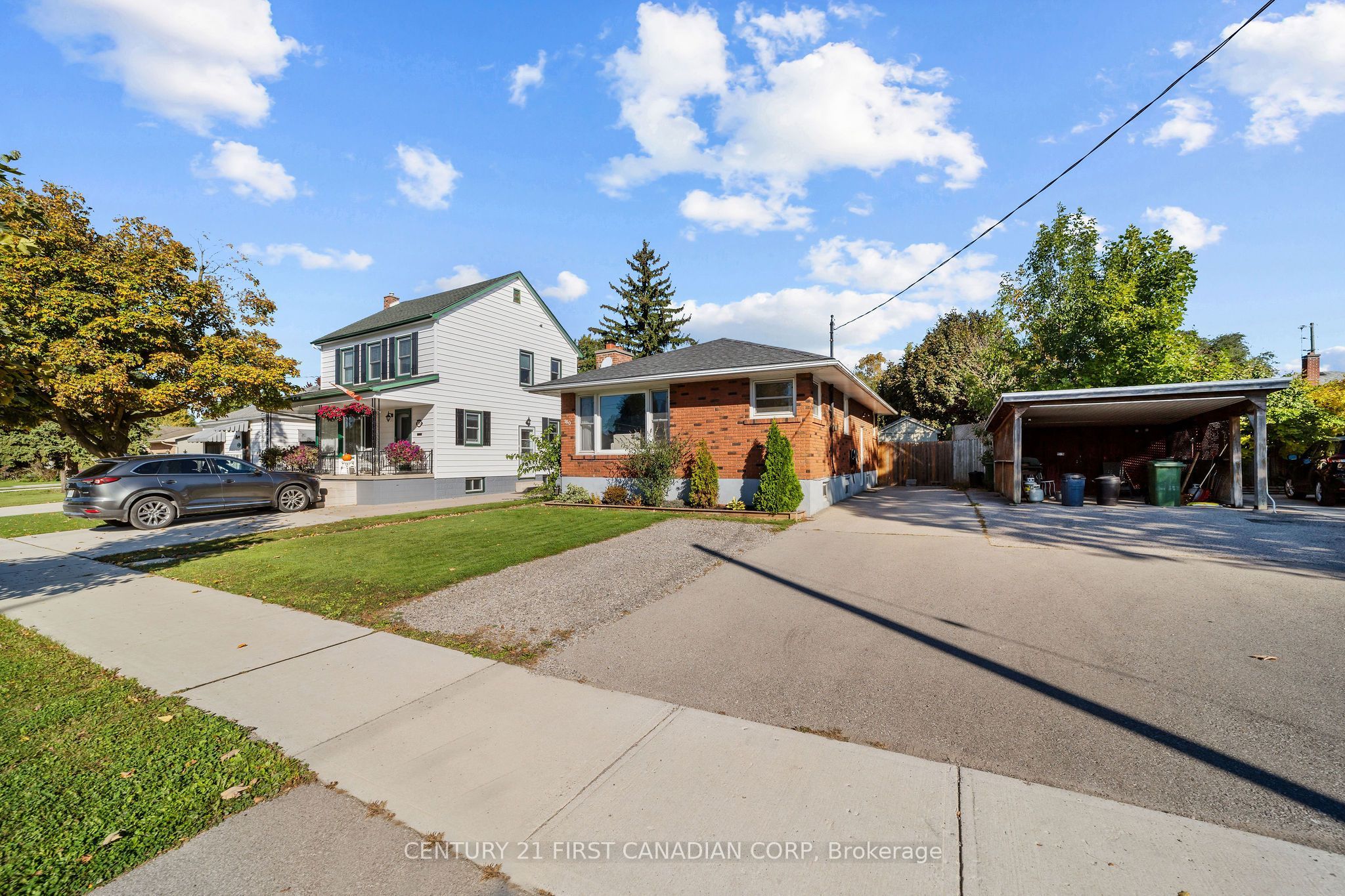180 Forest Avenue Property Photo 3