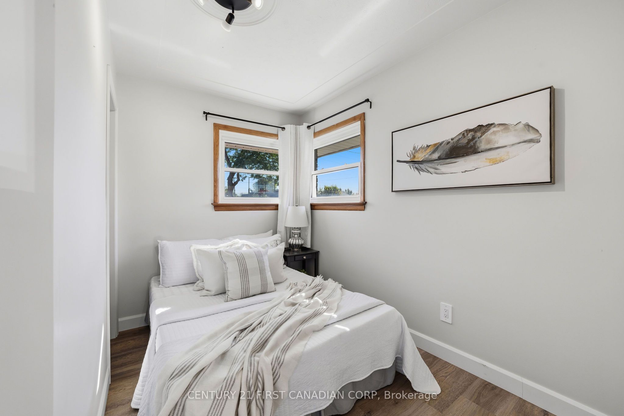 180 Forest Avenue Property Photo 15