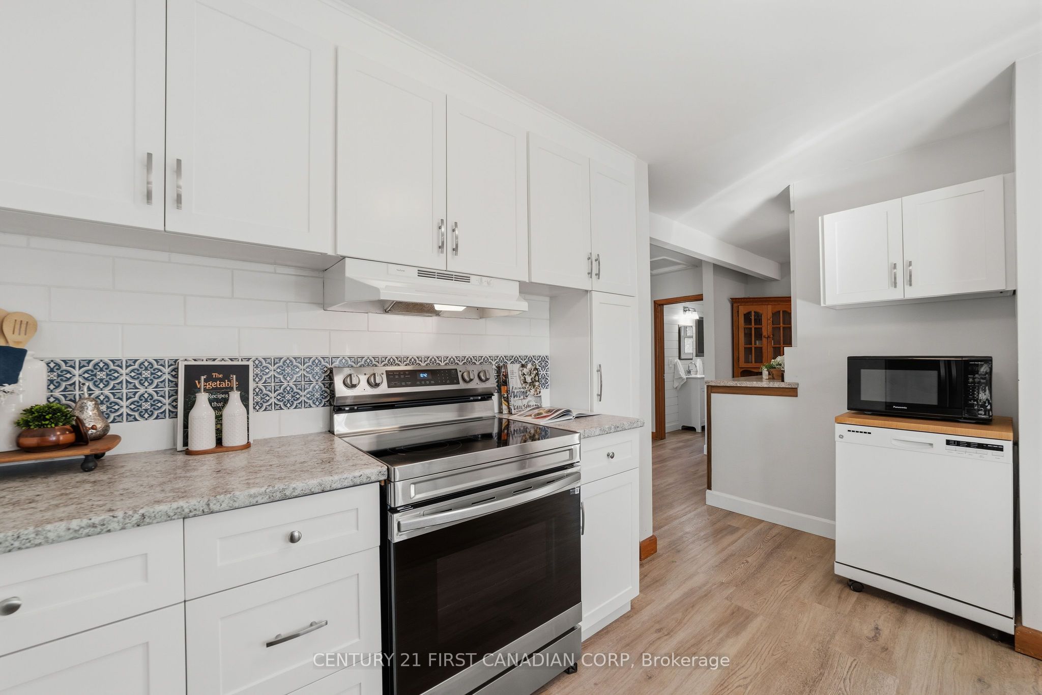 180 Forest Avenue Property Photo 19