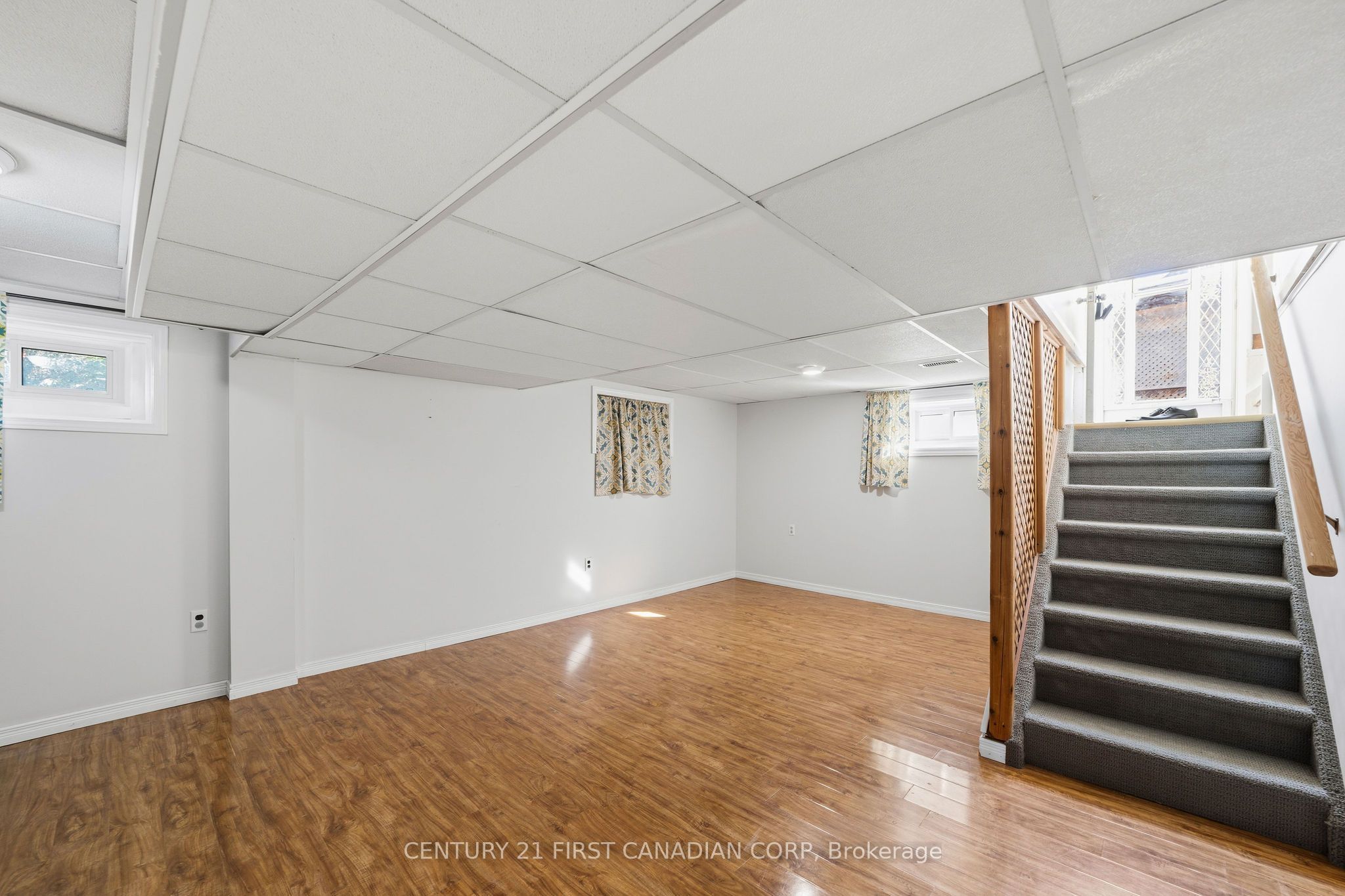180 Forest Avenue Property Photo 22