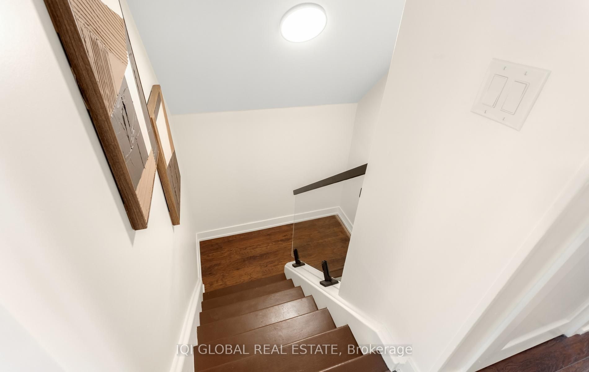 504 E Brucedale Avenue E Property Photo 20