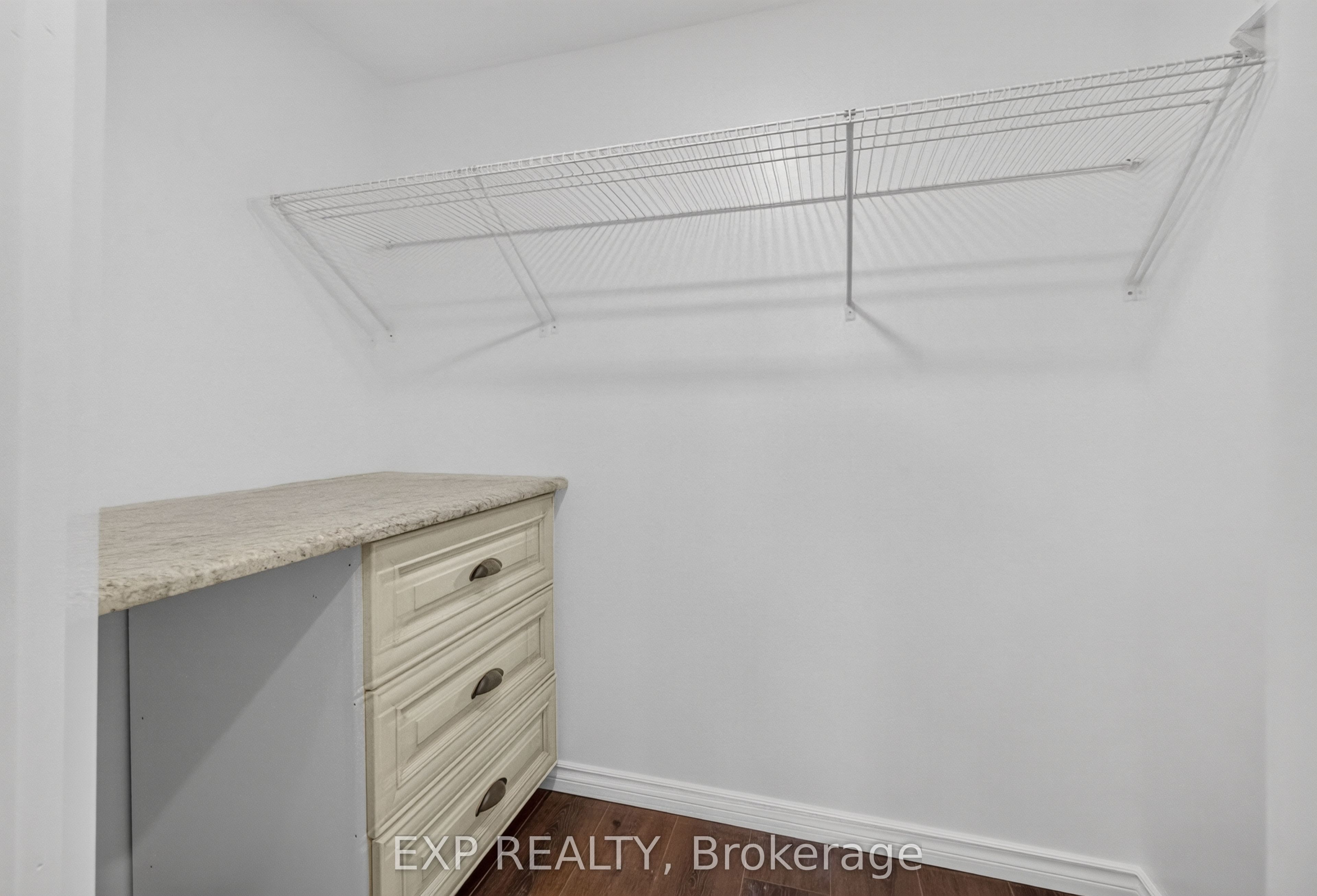 6330 County Rd 10 Line Property Photo 16