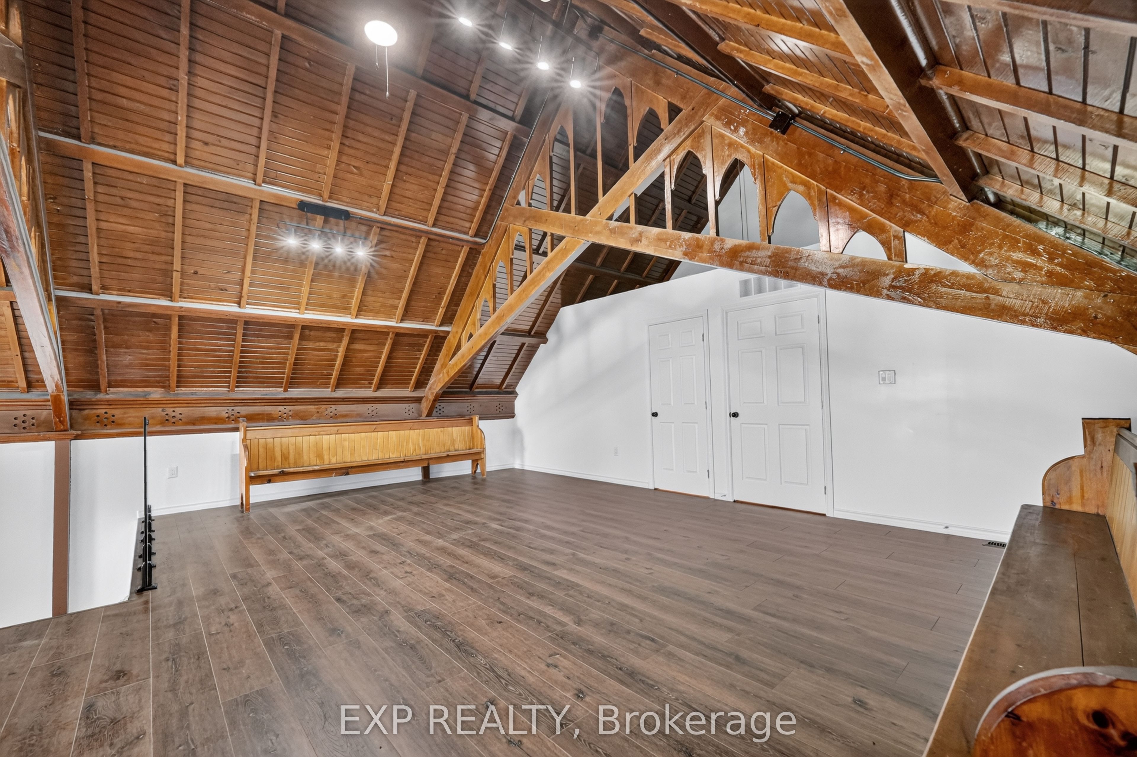 6330 County Rd 10 Line Property Photo 32