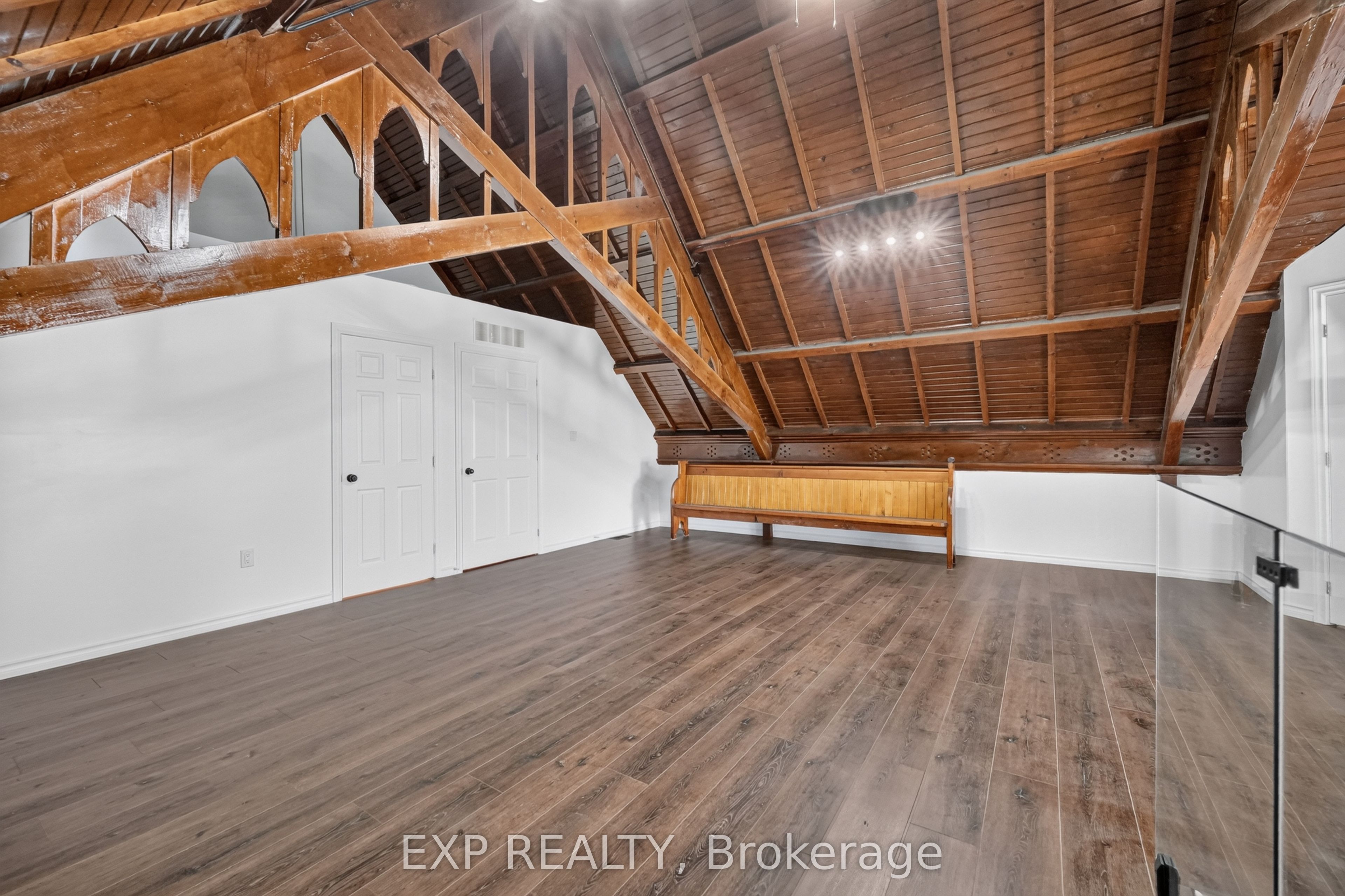 6330 County Rd 10 Line Property Photo 35