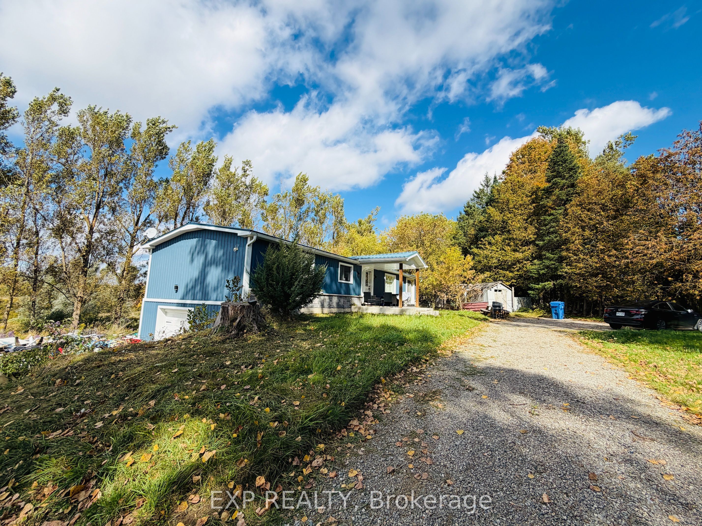 485525 30th Side Road S Property Photo 9