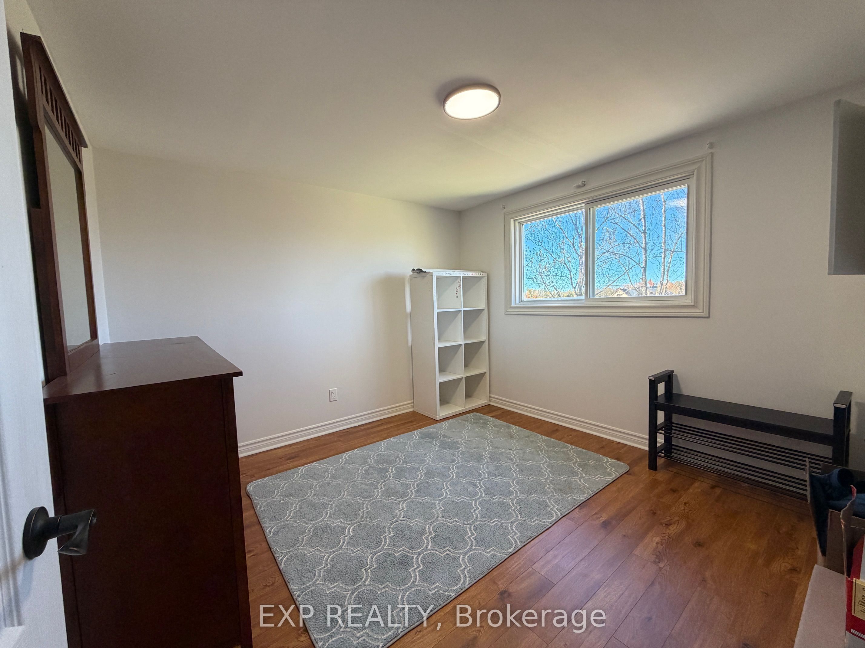 485525 30th Side Road S Property Photo 22