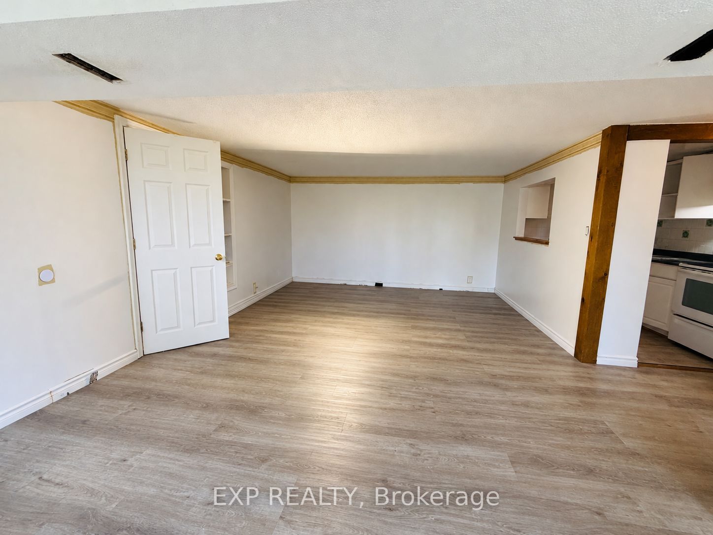 485525 30th Side Road S Property Photo 27