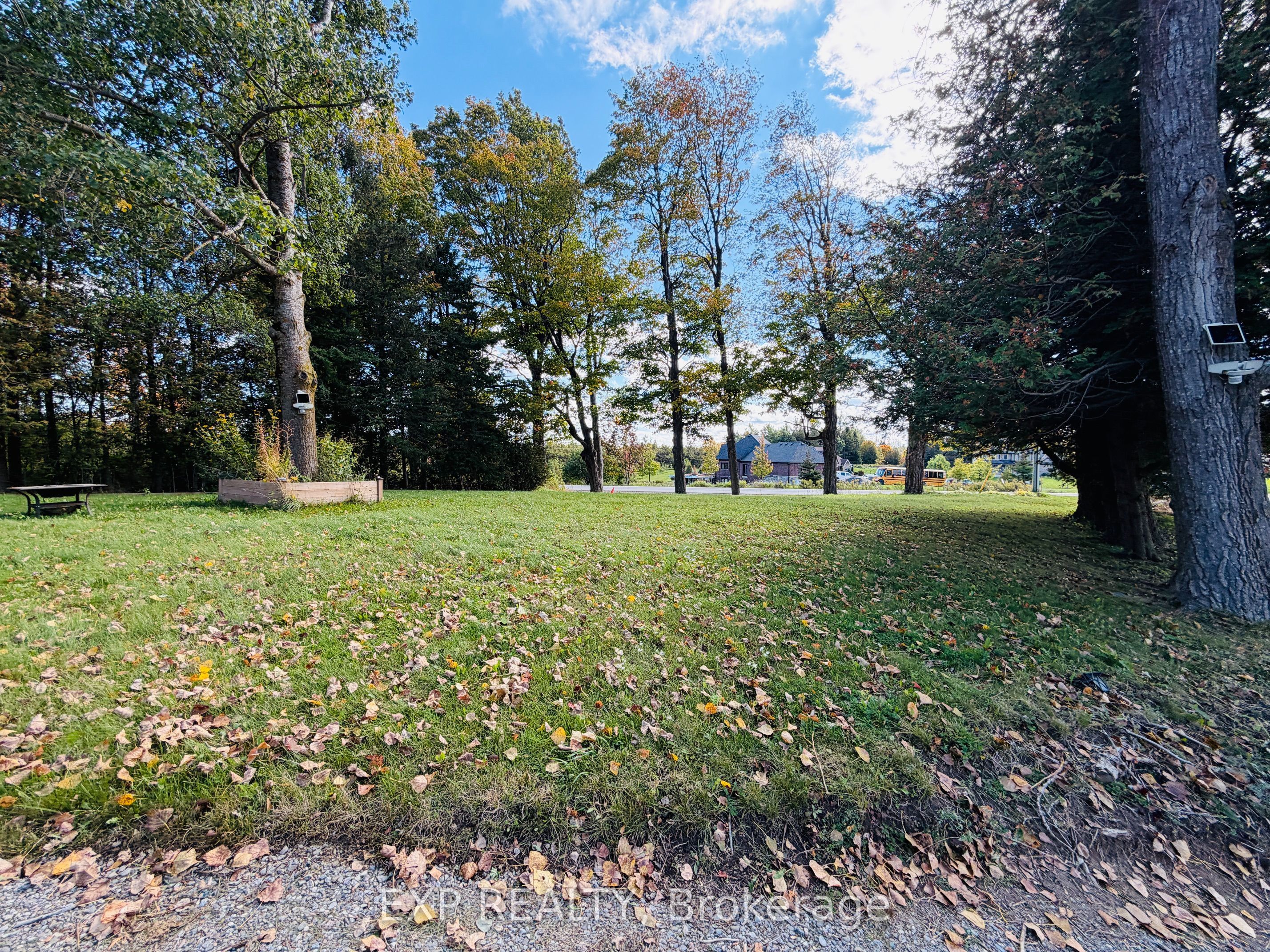 485525 30th Side Road S Property Photo 35