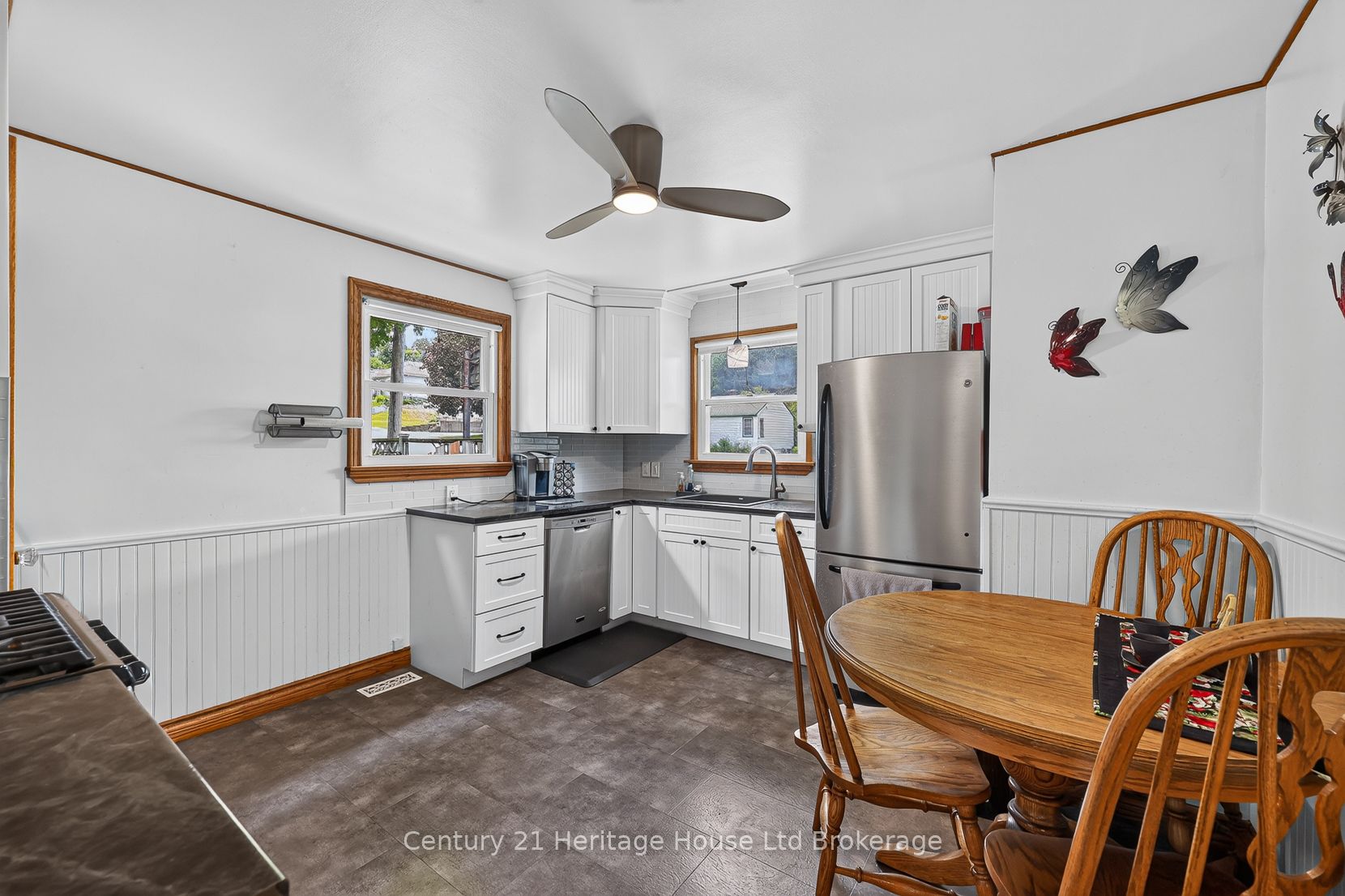 209 Butler Street Property Photo 3