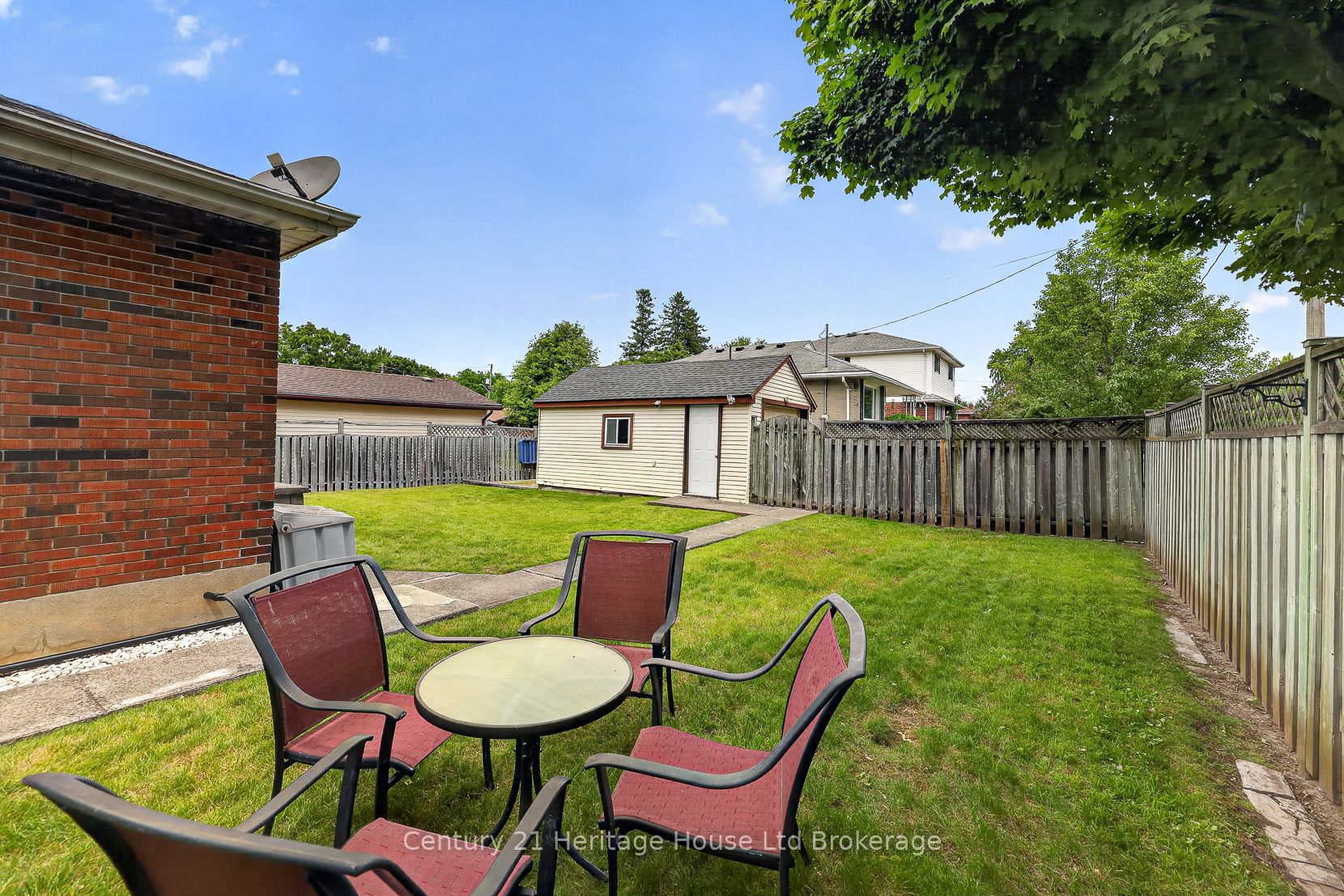 209 Butler Street Property Photo 5