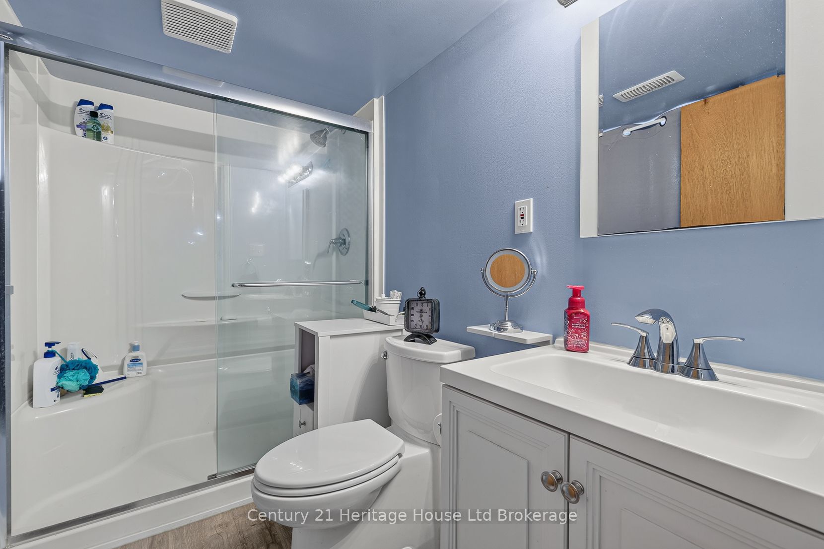 209 Butler Street Property Photo 22