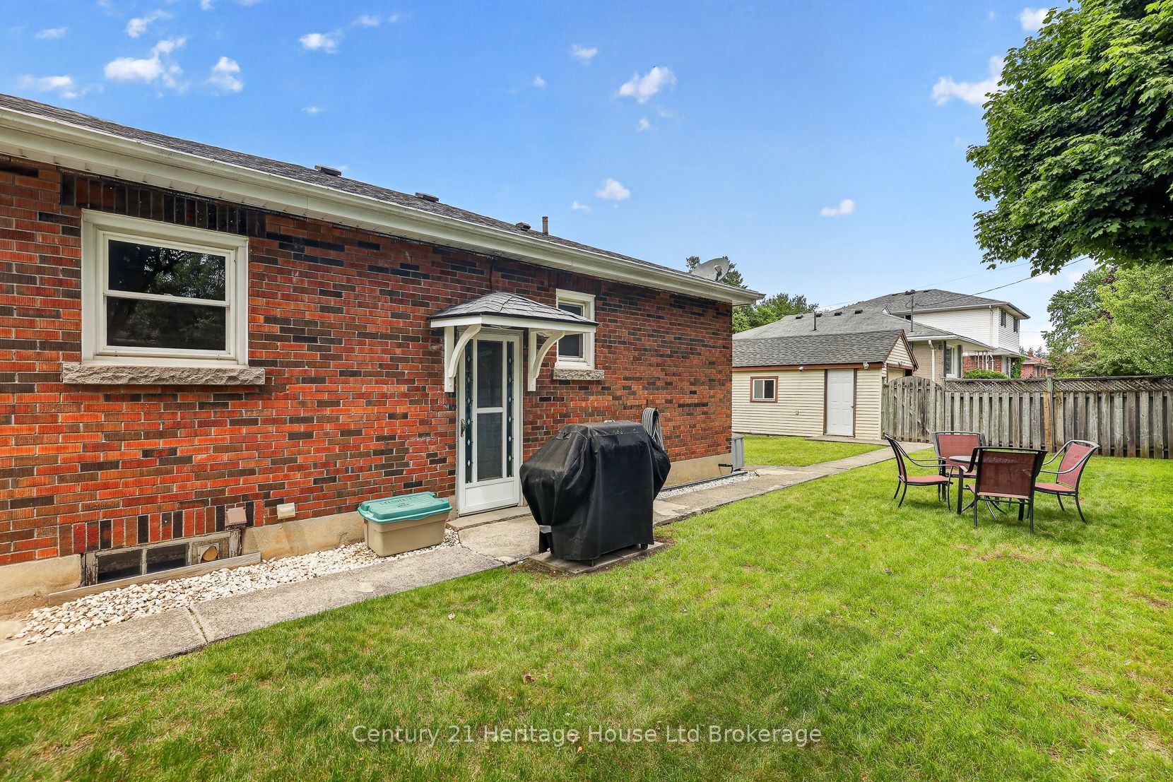 209 Butler Street Property Photo 24