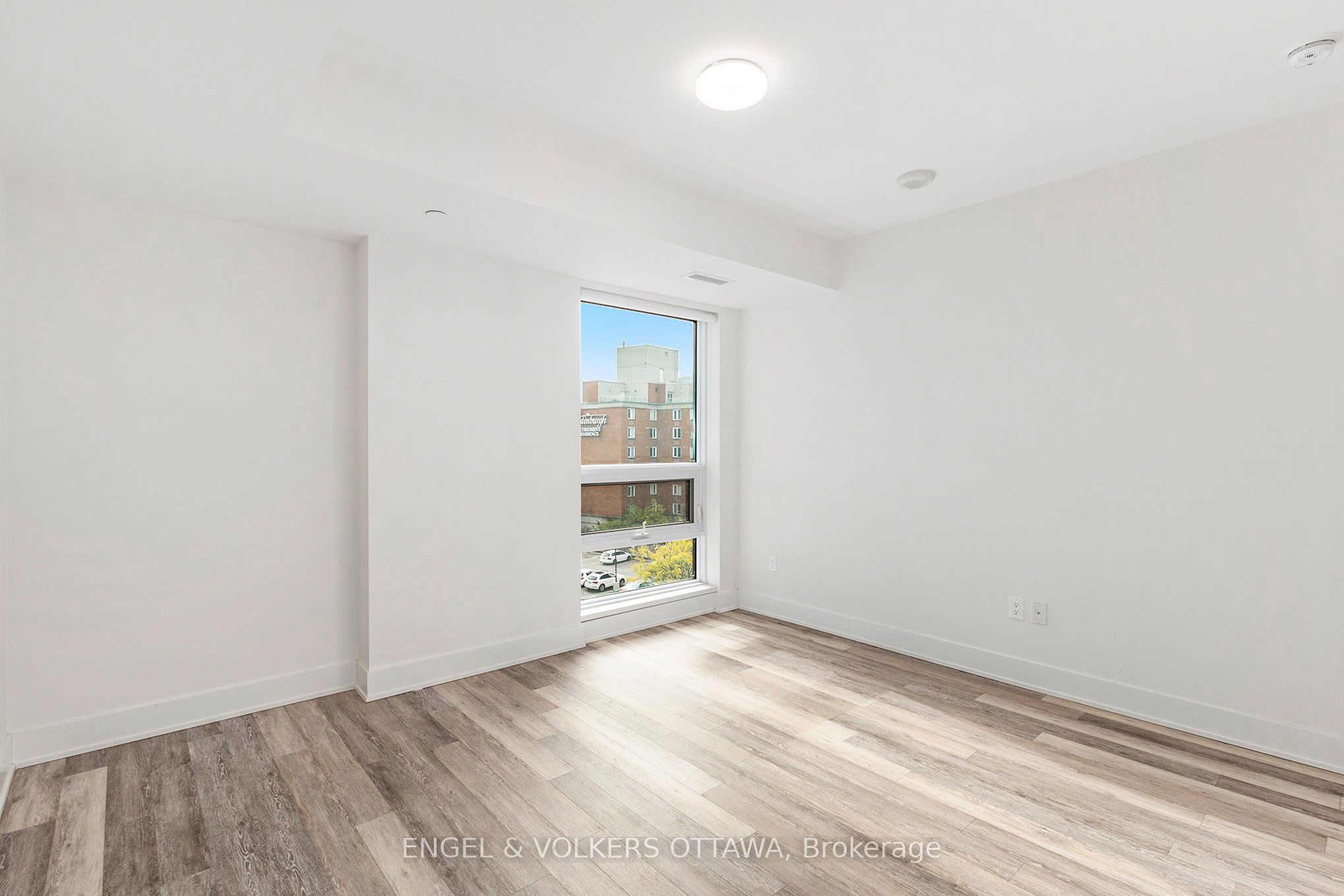 411 Mackay Street 516 Property Photo 18