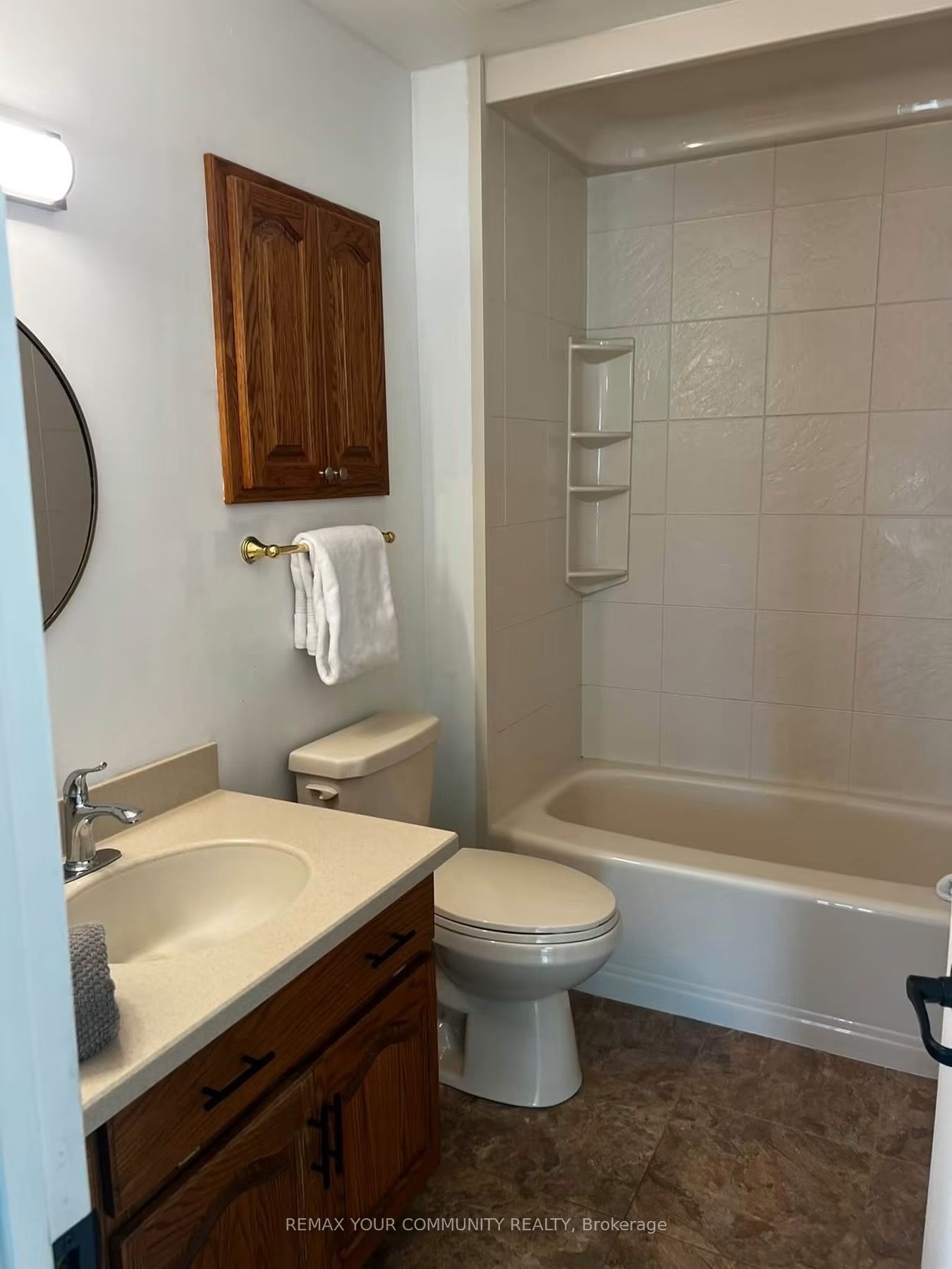 34 Beaver Crescent Property Photo 5