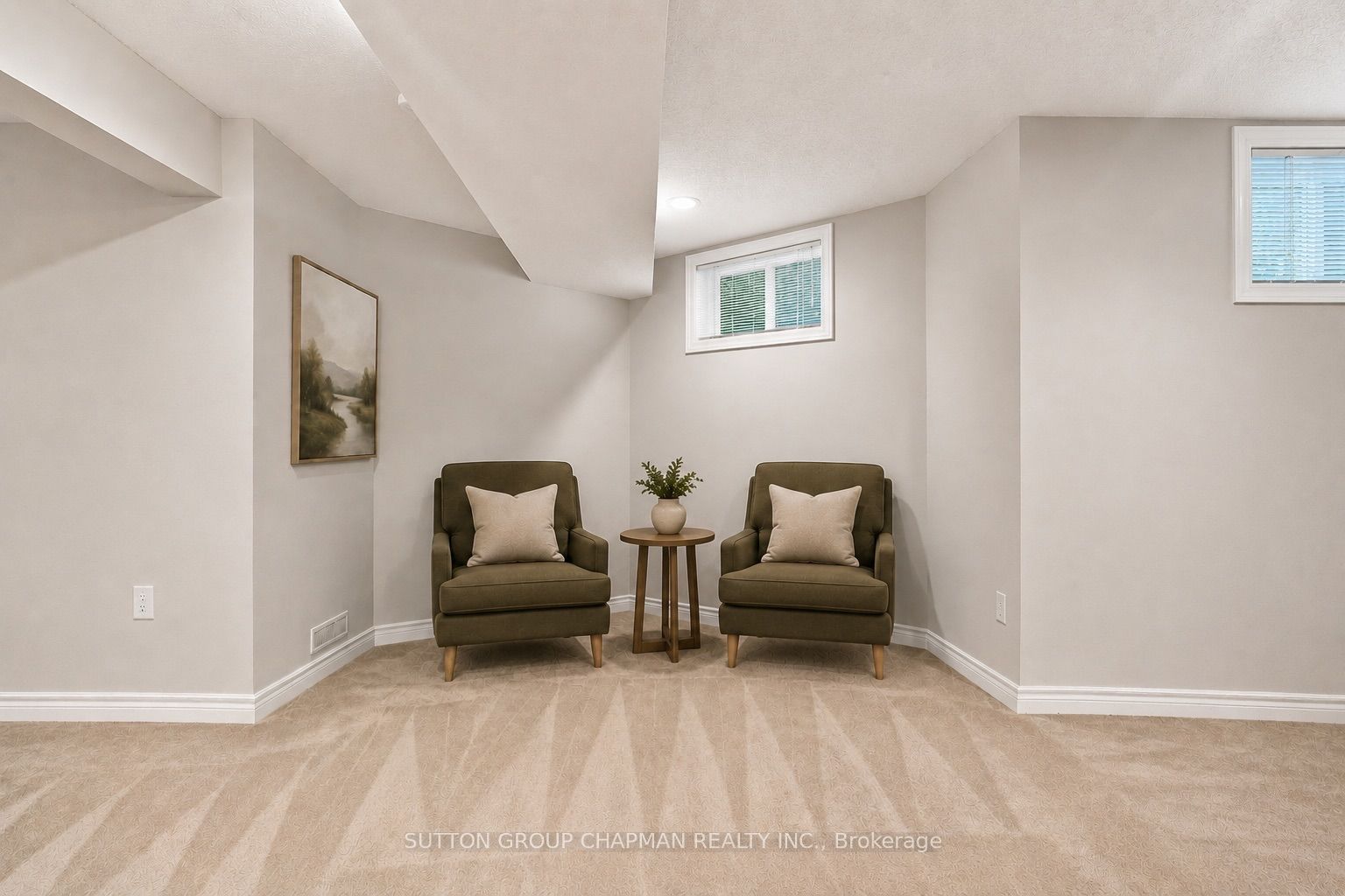 1645 Devos Drive Property Photo 31