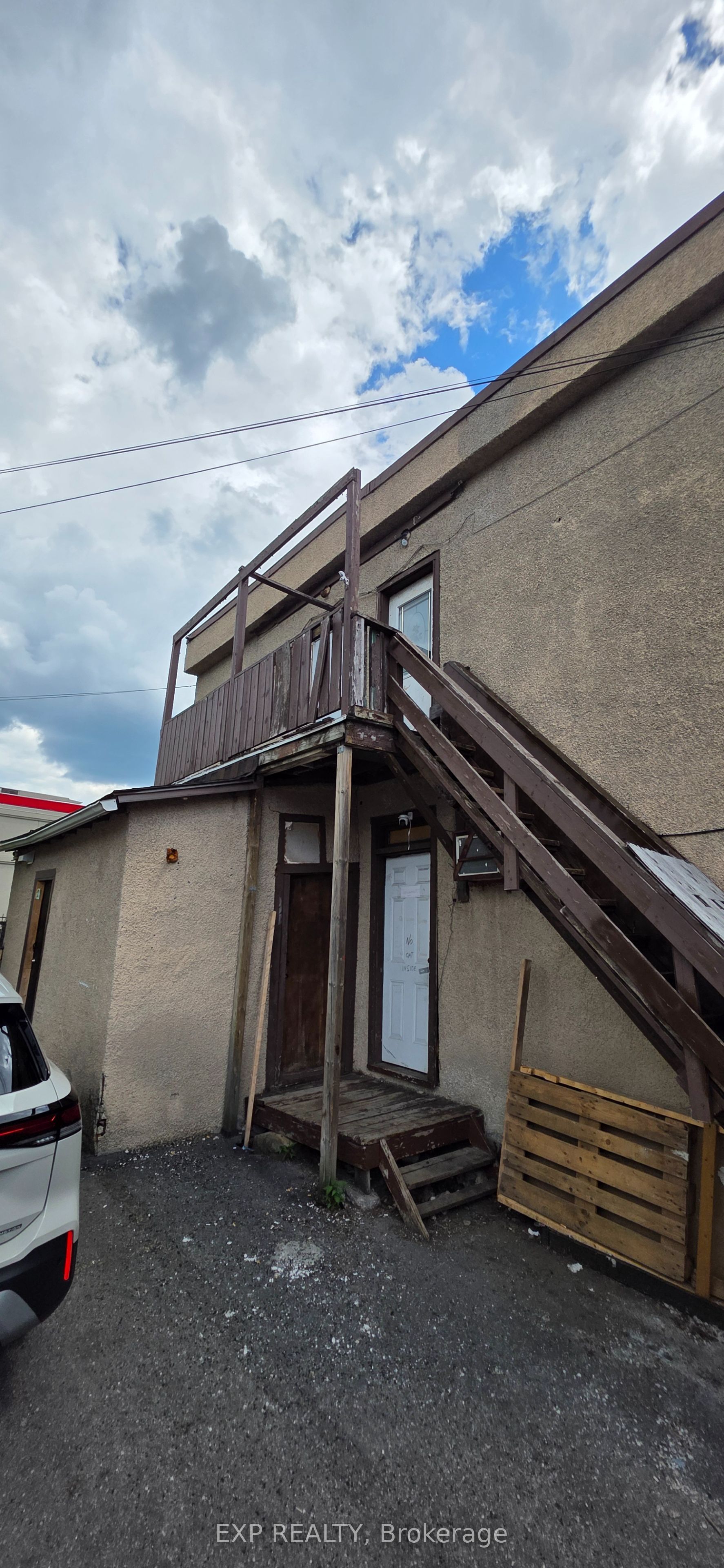 183 Montreal Road Property Photo 8