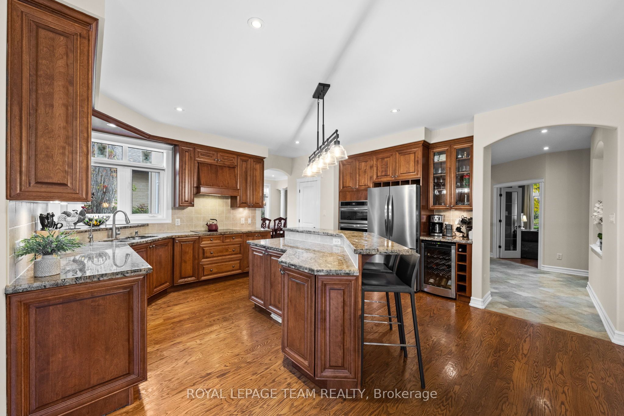 418 Lockmaster Crescent Property Photo 12